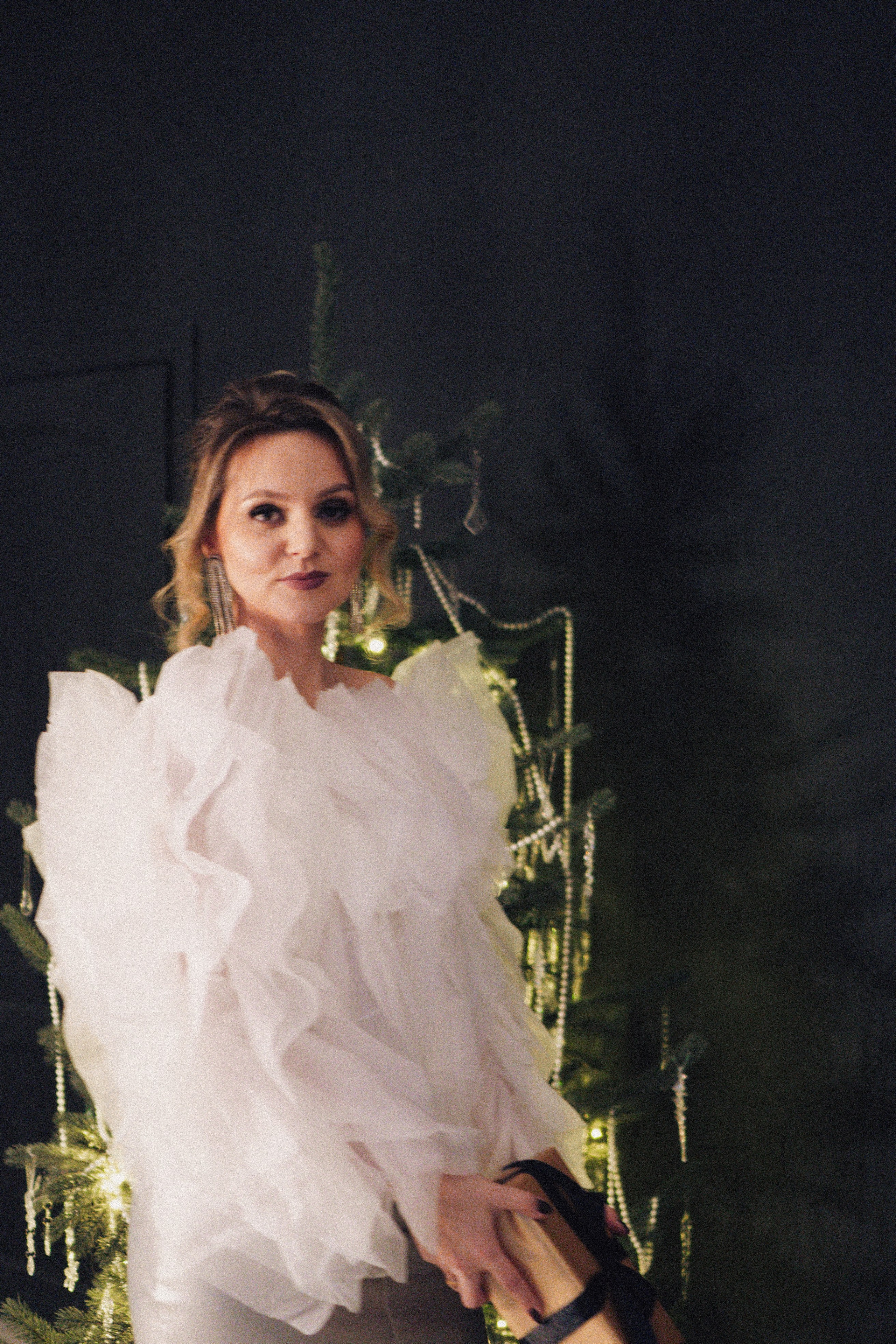 НОВОГОДНЯЯ ФОТОСЕСИИЯ В СТУДИИ ДЛЯ ДЕВУШКИ И ПРОГУЛКА ПО ЧЕРНЫШЕВСКОЙ. Профессиональный фотограф, Санкт-Петербург — Виктория Богомолова