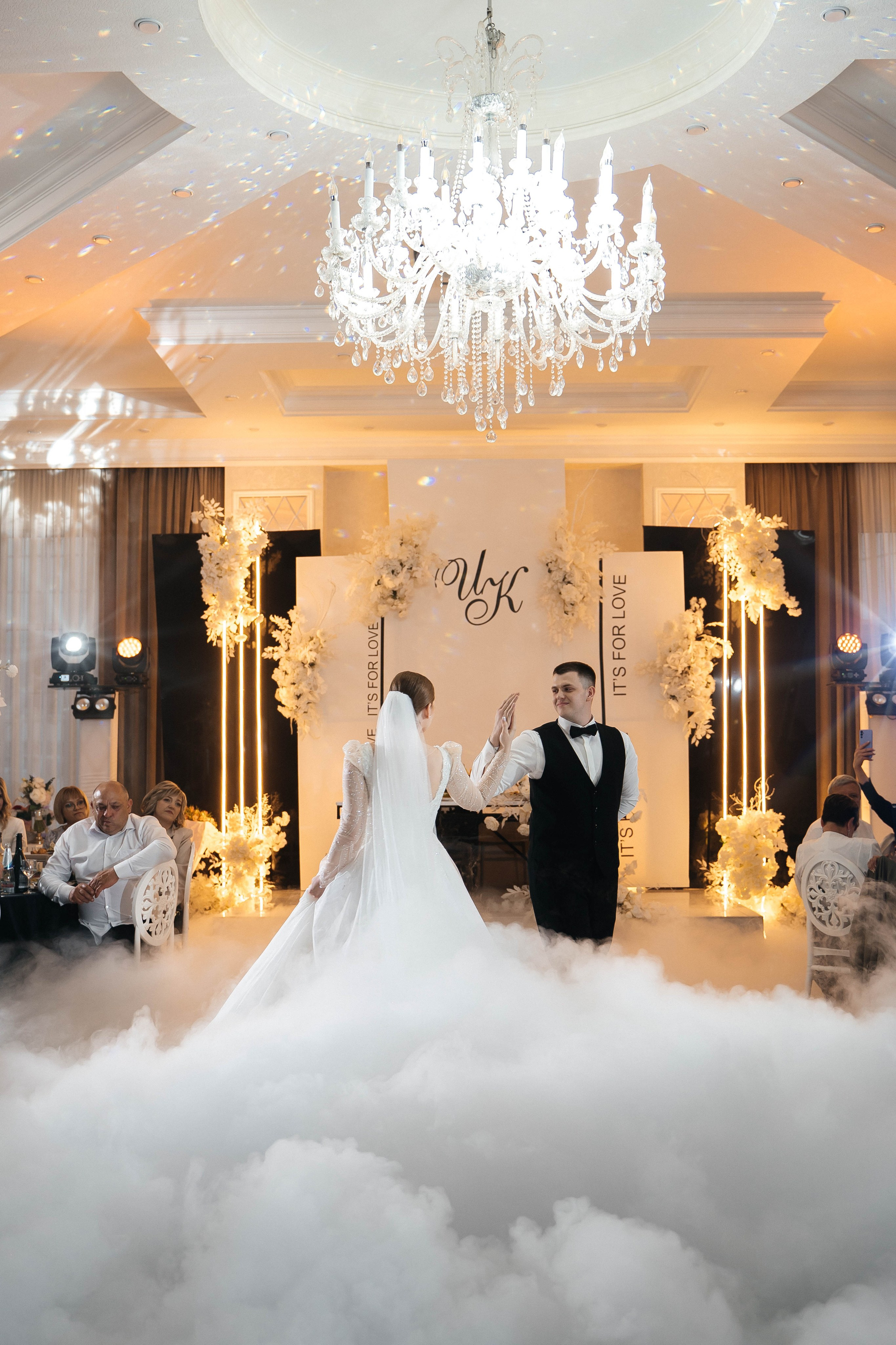 Илья, Ксения и счастливый, дождливый день. Свадебный и семейный фотограф