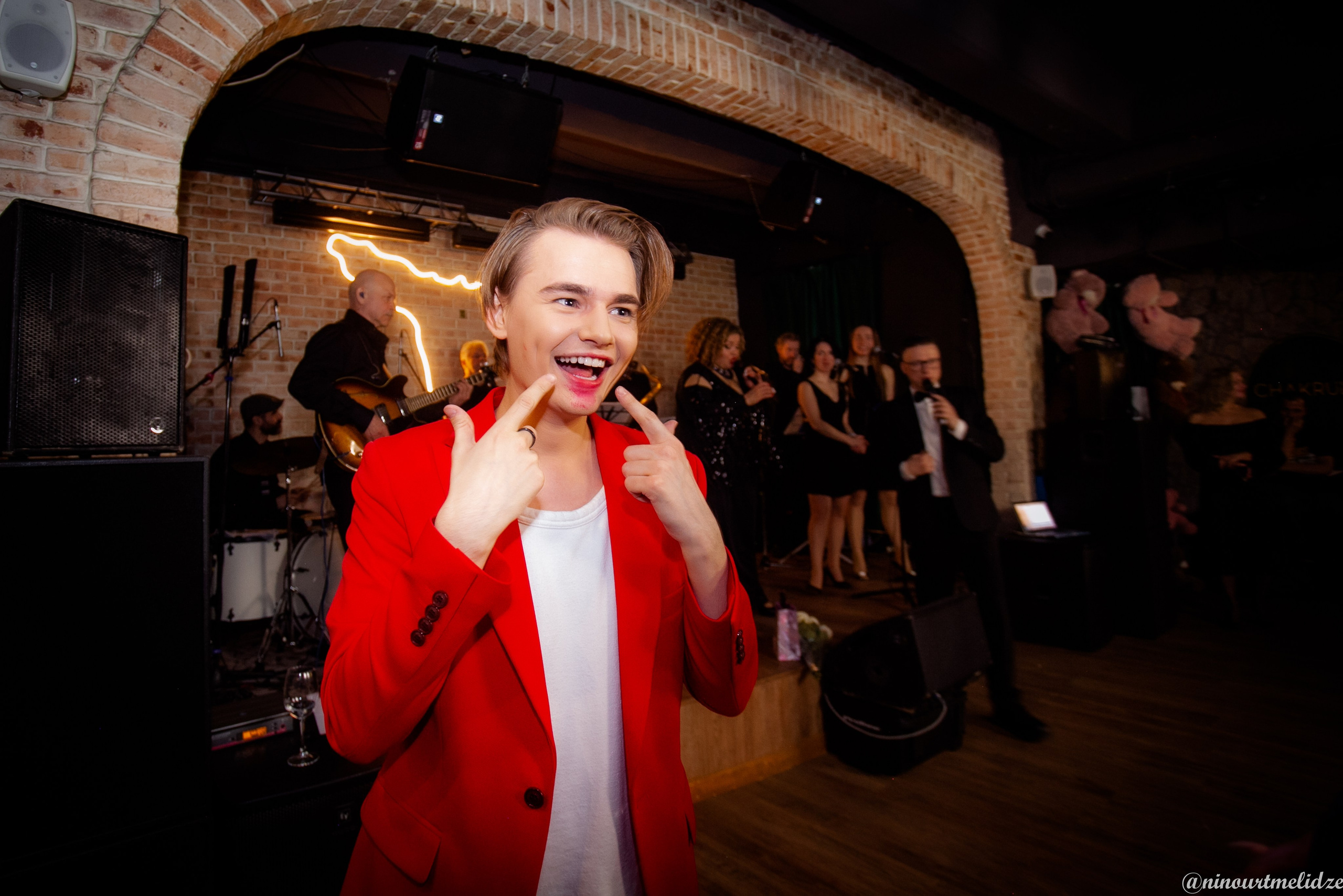 Бал «Мьюзик’Тон»королевы блюза Виктории Пьер-Мари!. Art photographer Nino