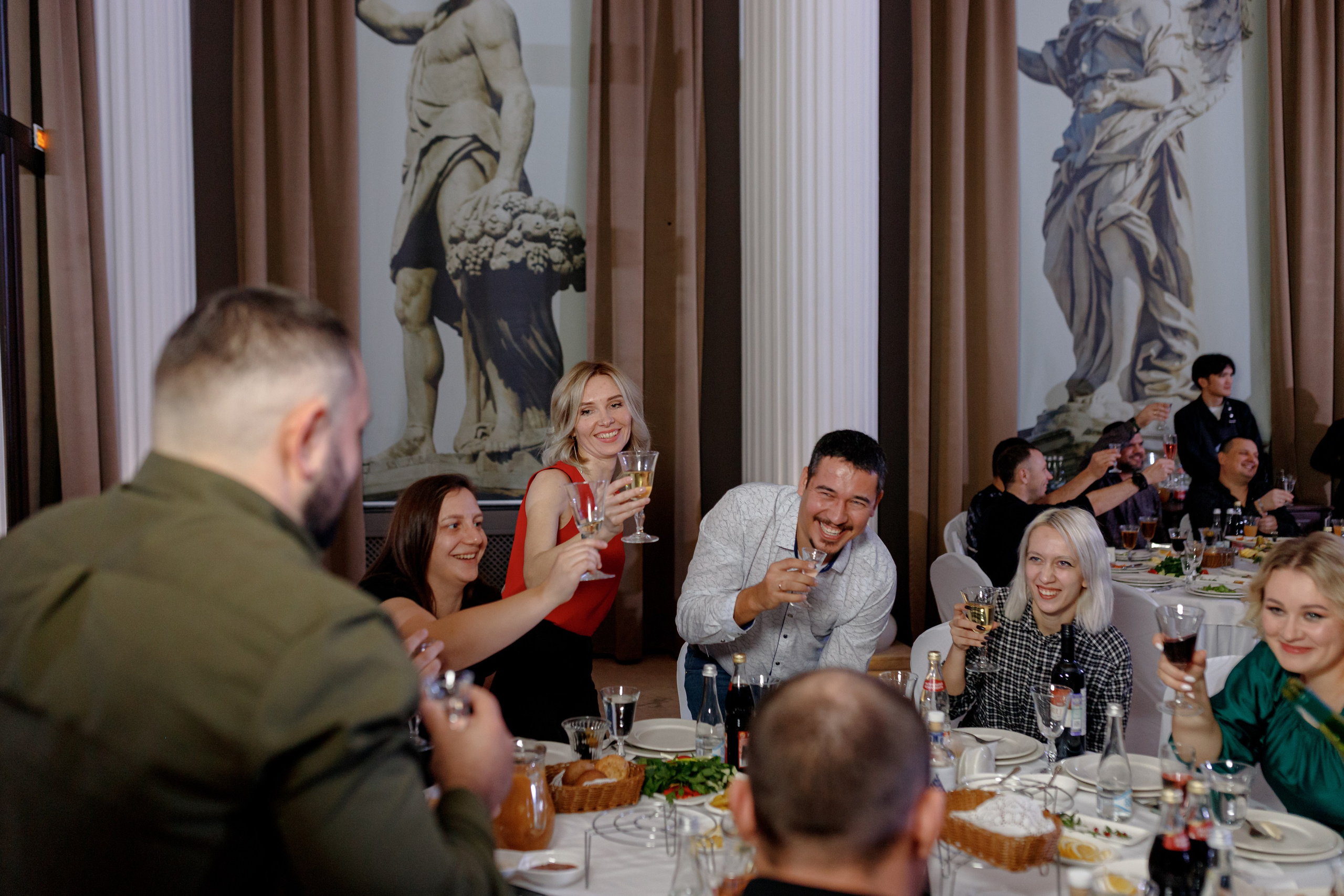 Репортажная фотосъёмка — корпоратив Tele2 2024