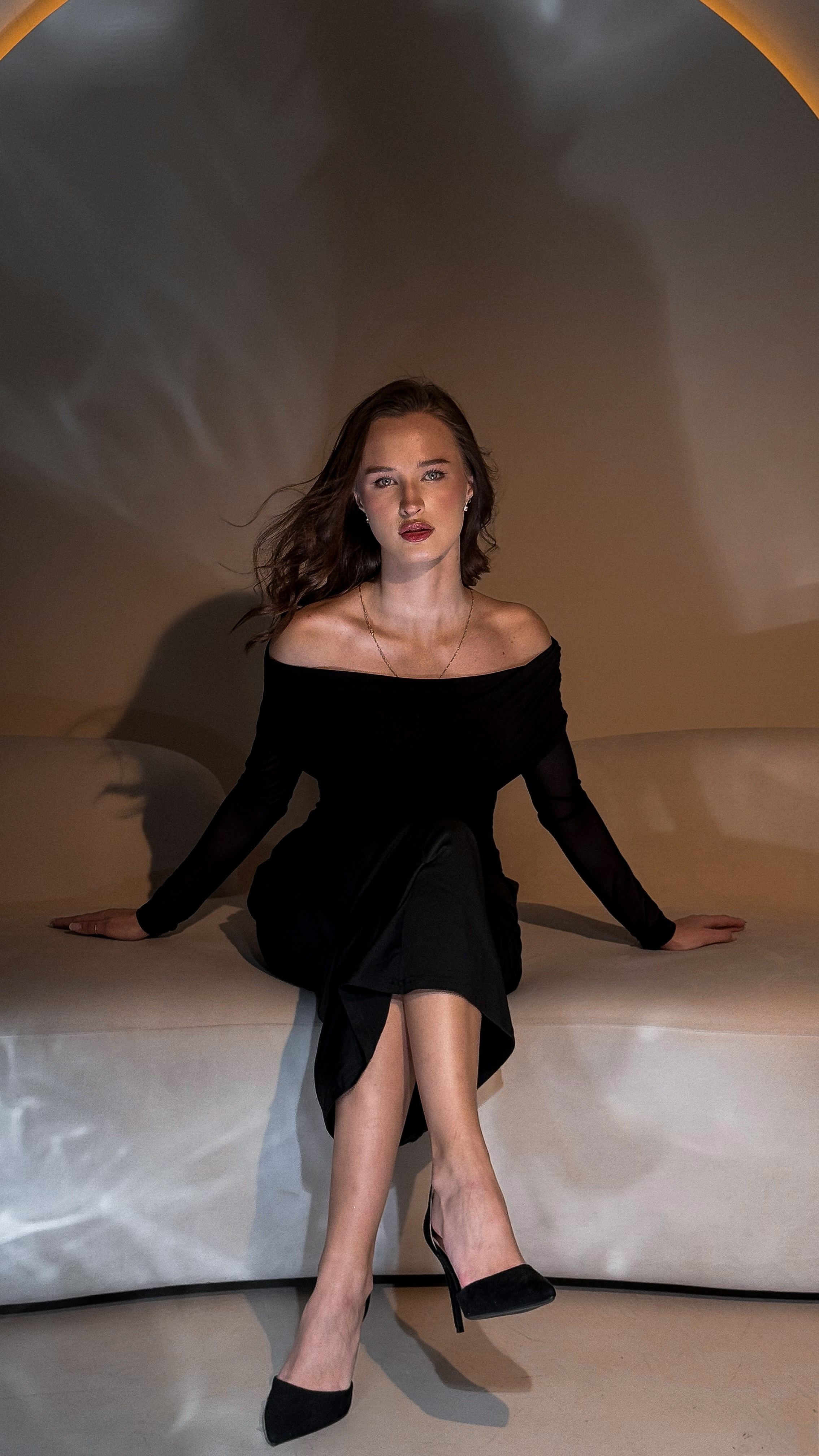 Люба. Главная