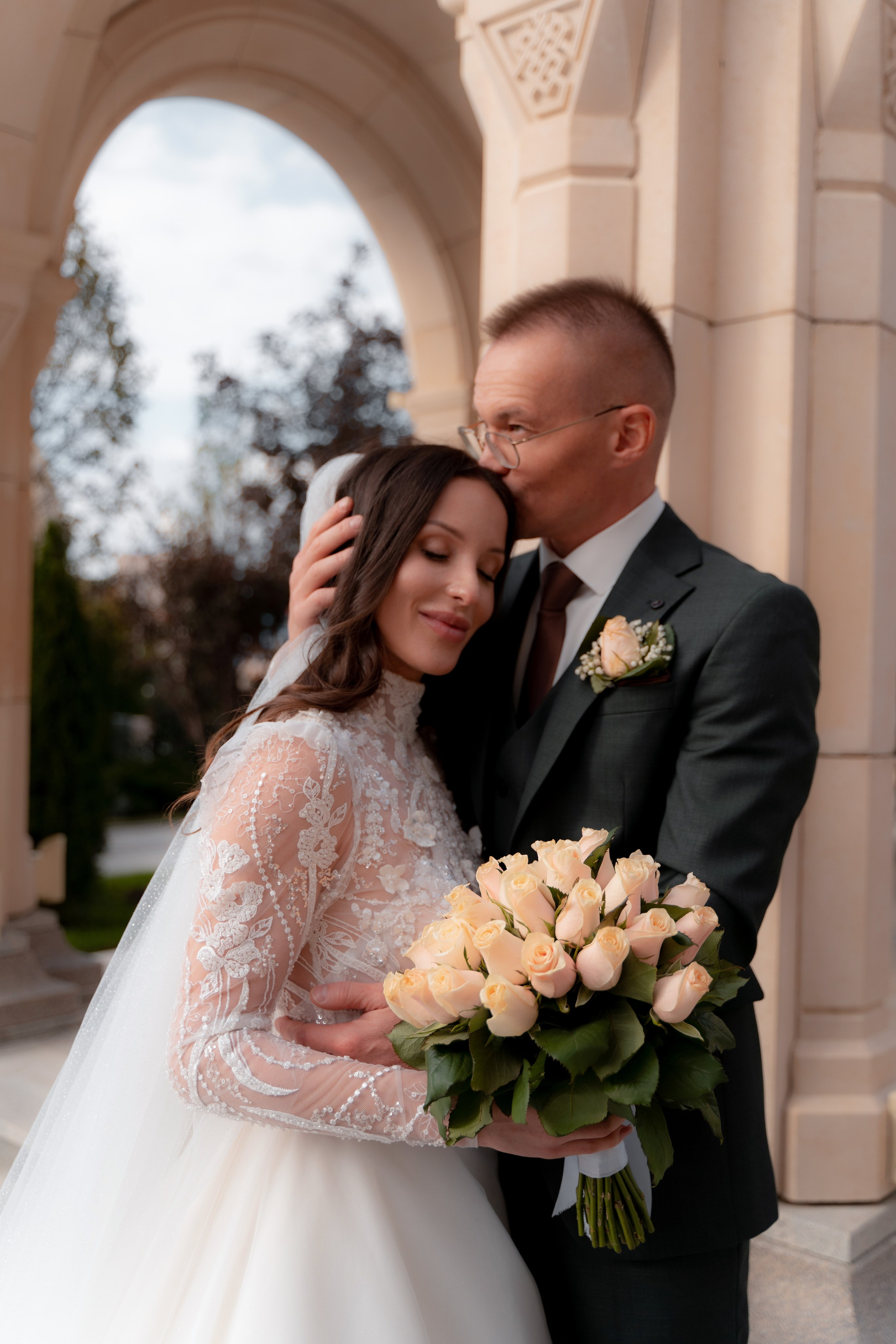 12 часов любви в кадрах. Свадебный и семейный фотограф в Севастополе и в Крыму