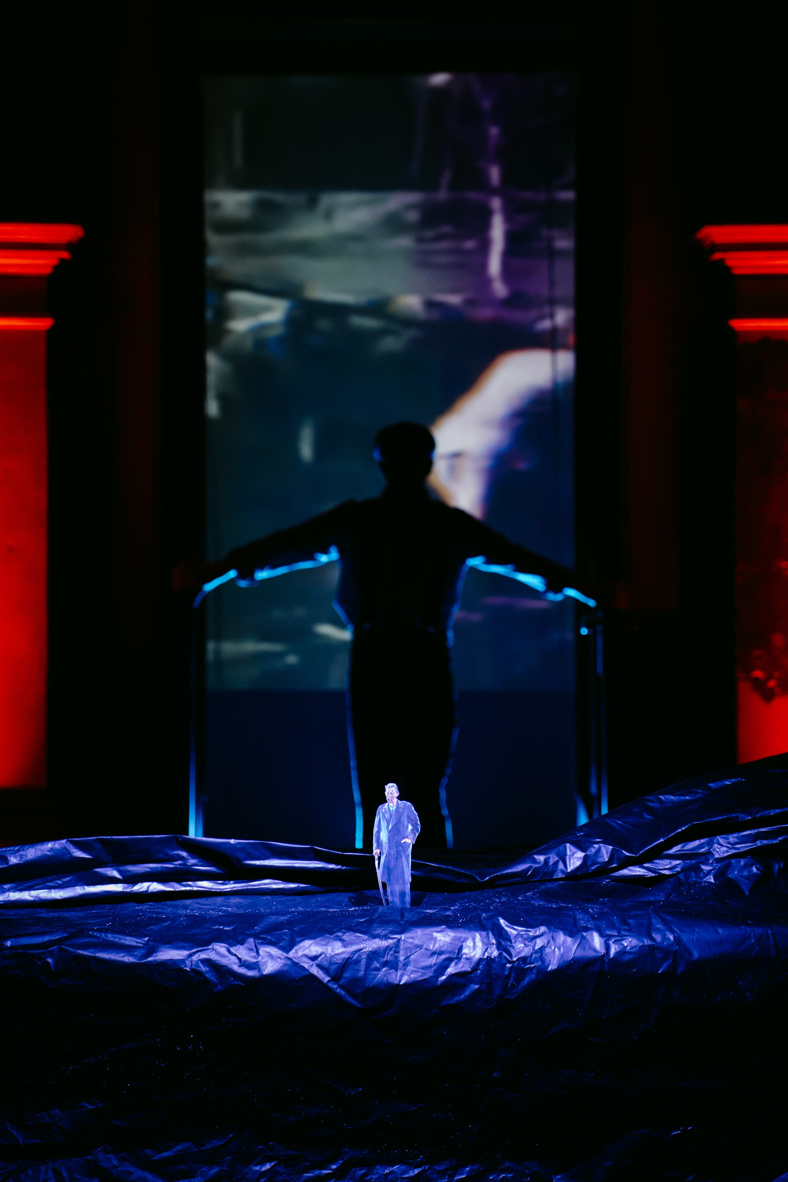 Горький оптимизм. Главная