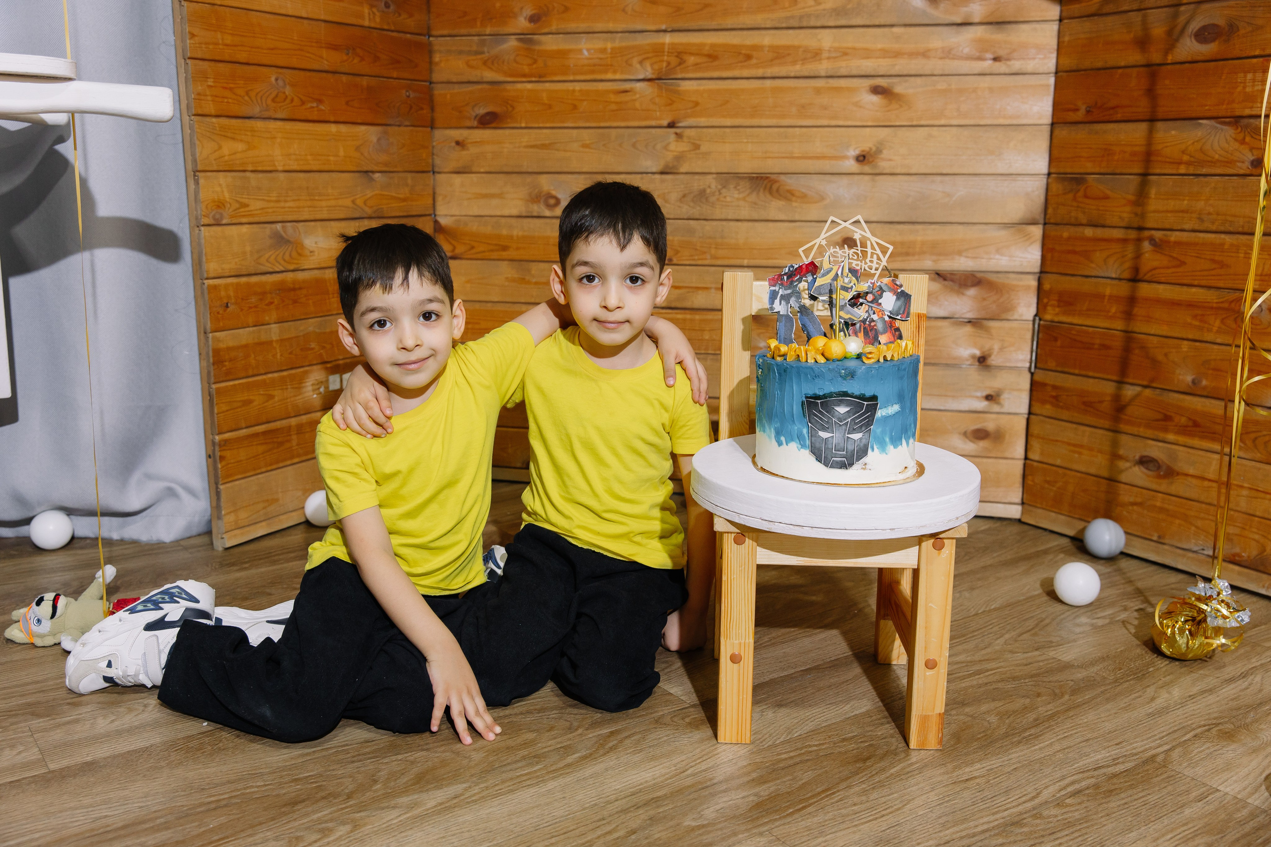 День рождения Эрика и Эмиля 6 лет. Свадебный фотограф в Новосибирске Лидия Александровна