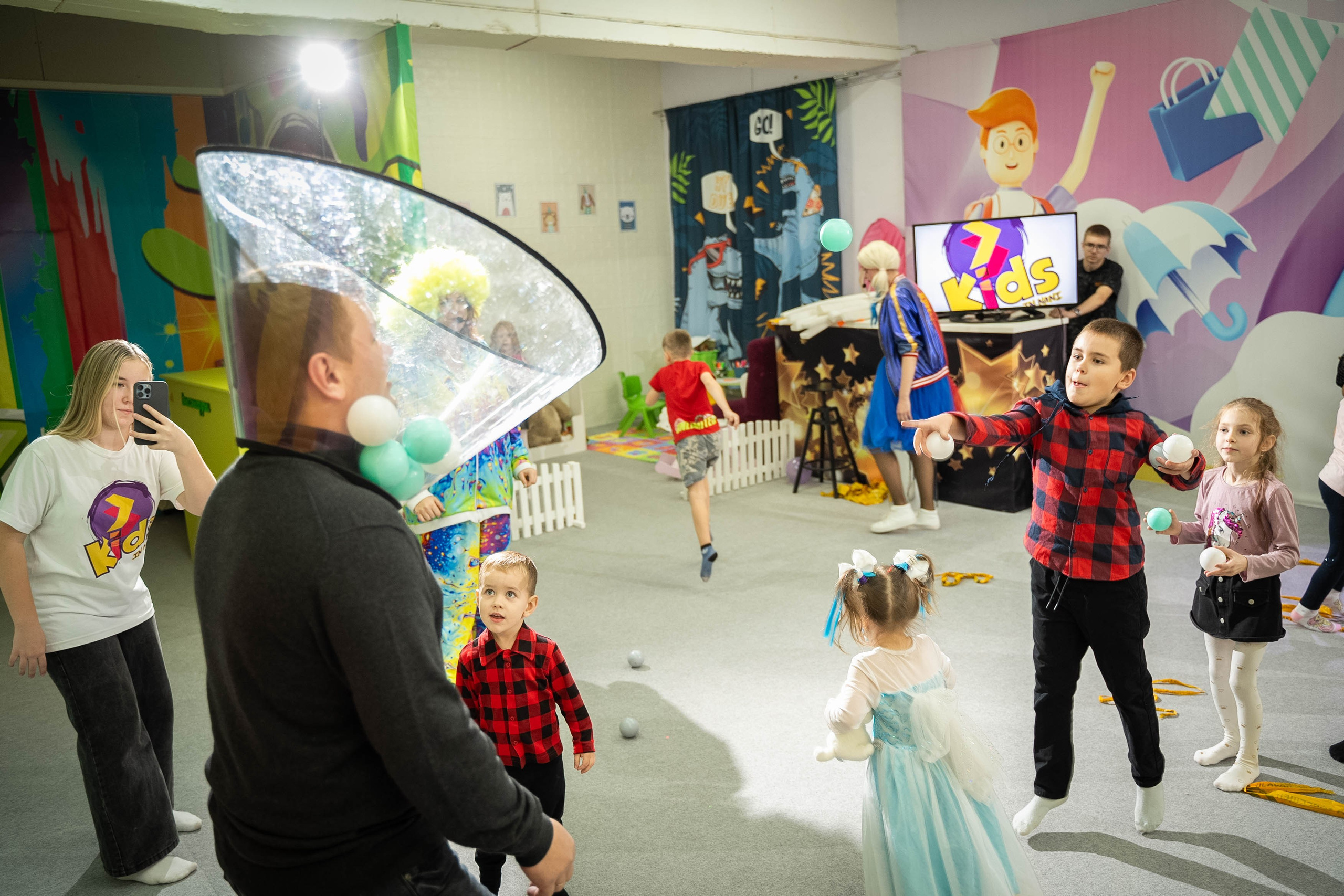 Фотограф на детские праздники. Свадебный и семейный фотограф в Новосибирске Данил Коротких