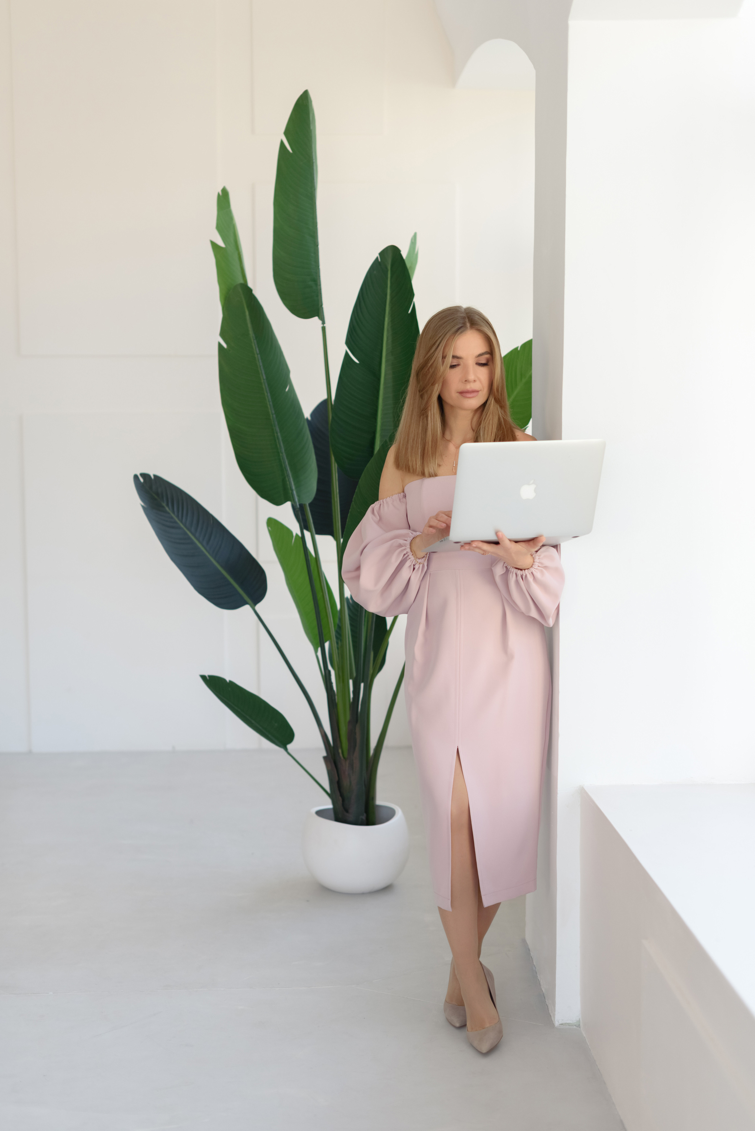 КОНТЕНТ. Главная