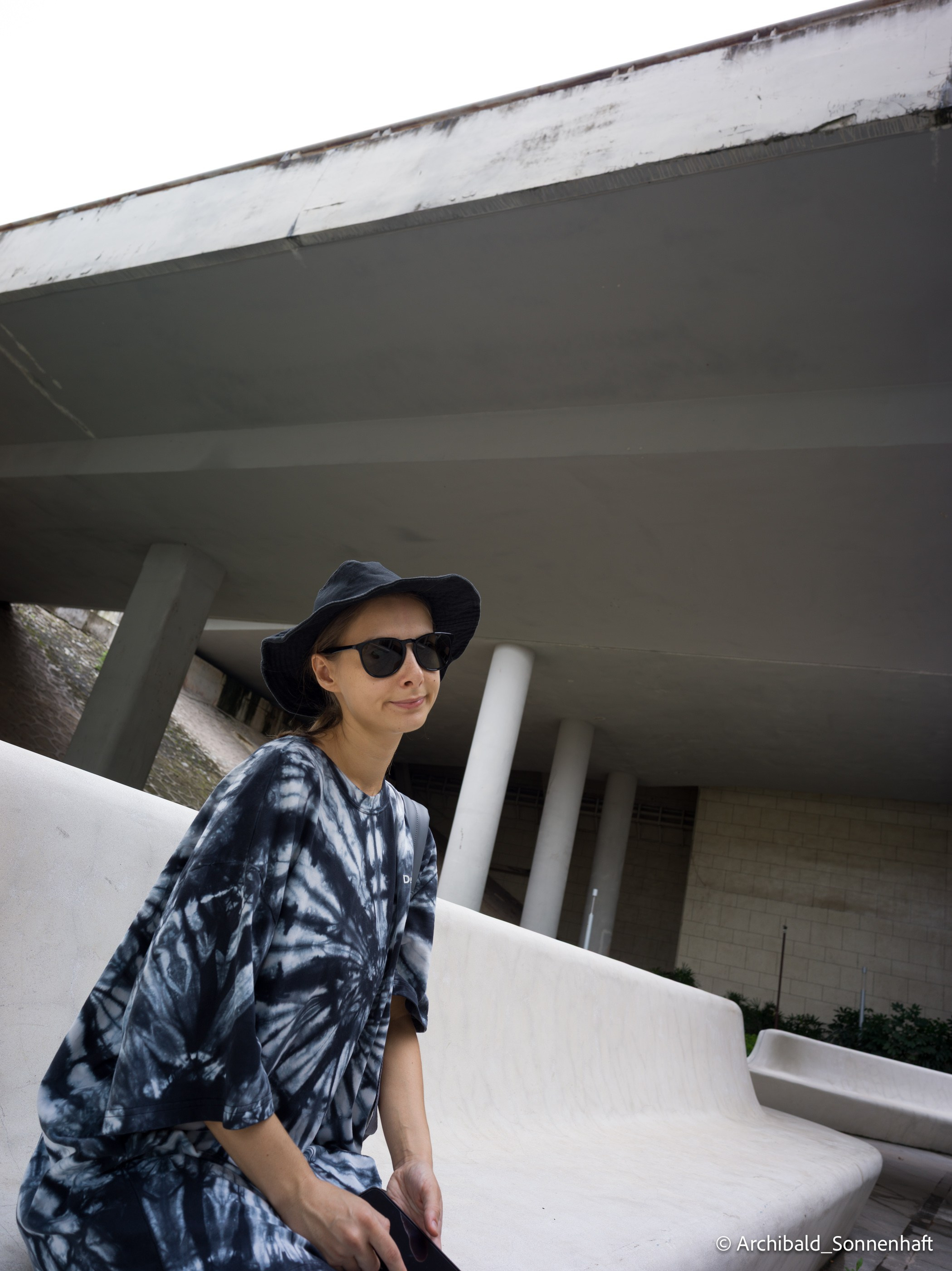 Office environs. Photographer in Guangzhou, China. Archibald Sonnenhaft