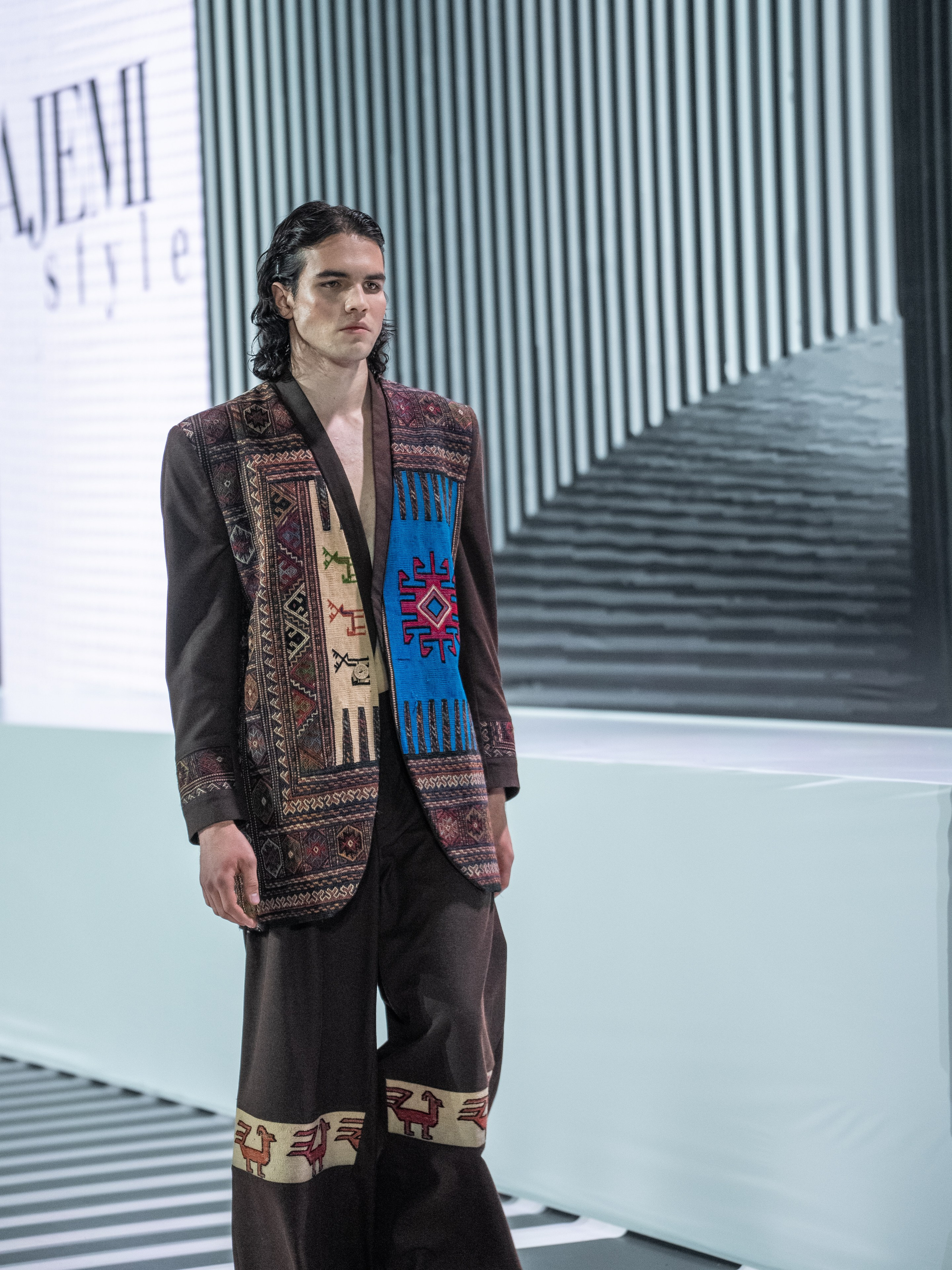 AJEMI STYLE. Сайт Алматинского НЮ АРТ, будуар и фэшн фотографа Дениса Карпенко