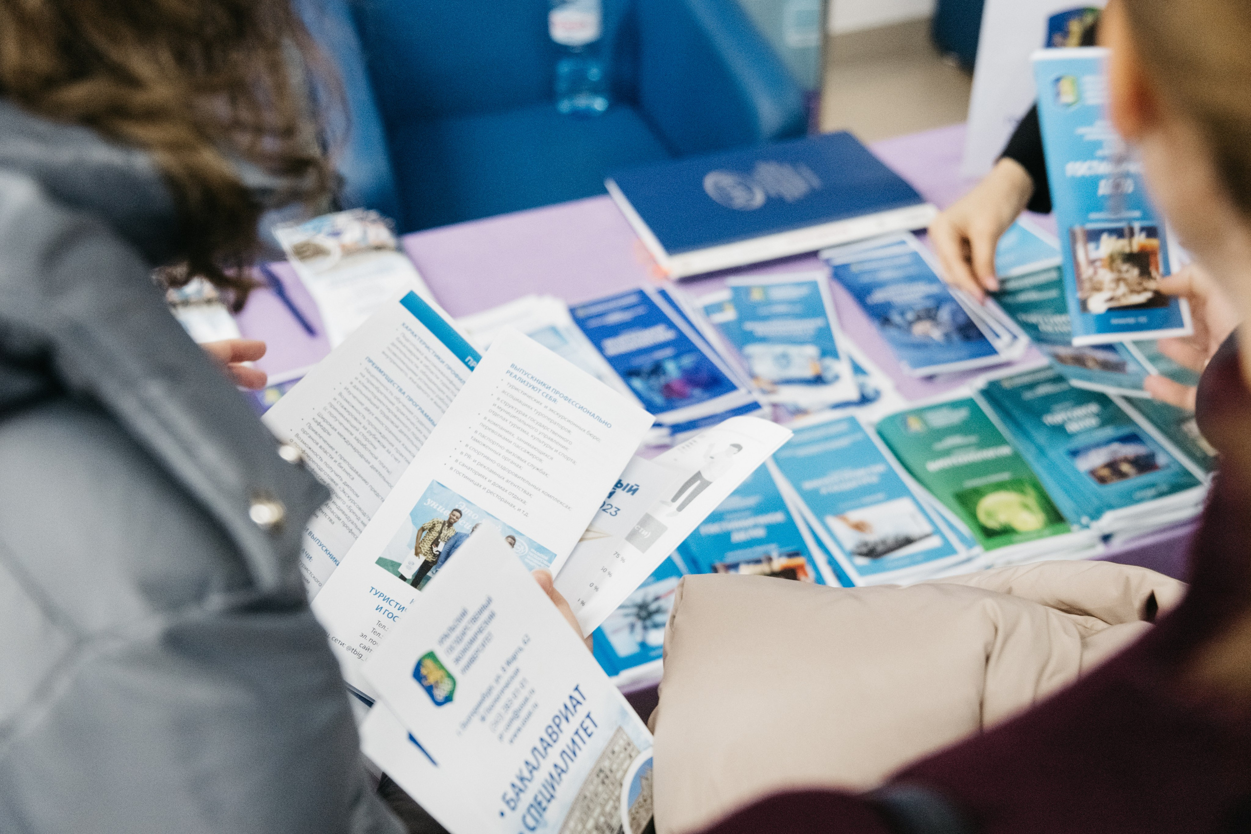 Форум 1.10.23. Репортажный и свадебный фотограф в Сургуте