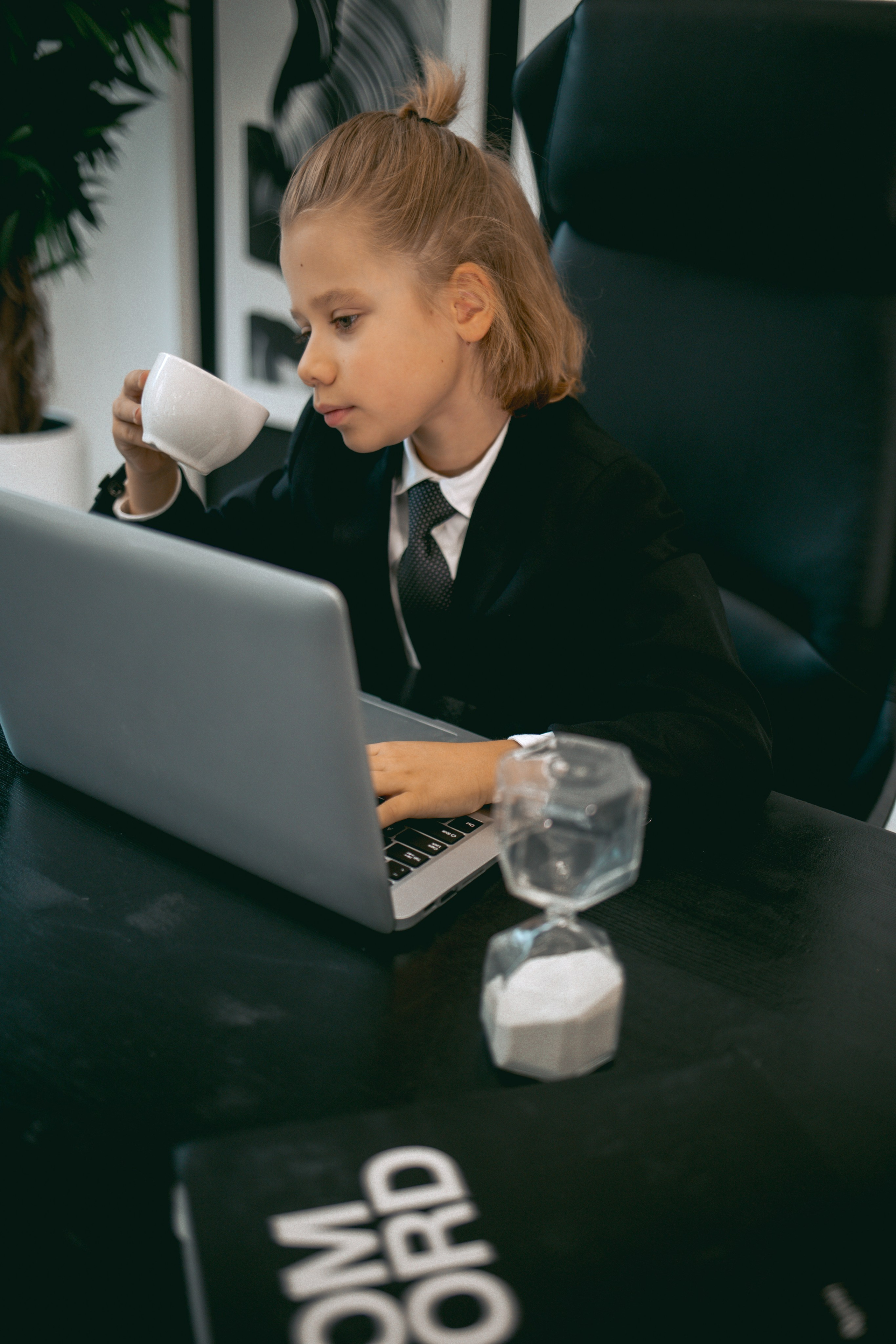 ДР ГЛЕБ. Я фотограф из Москвы к Вашим услугам