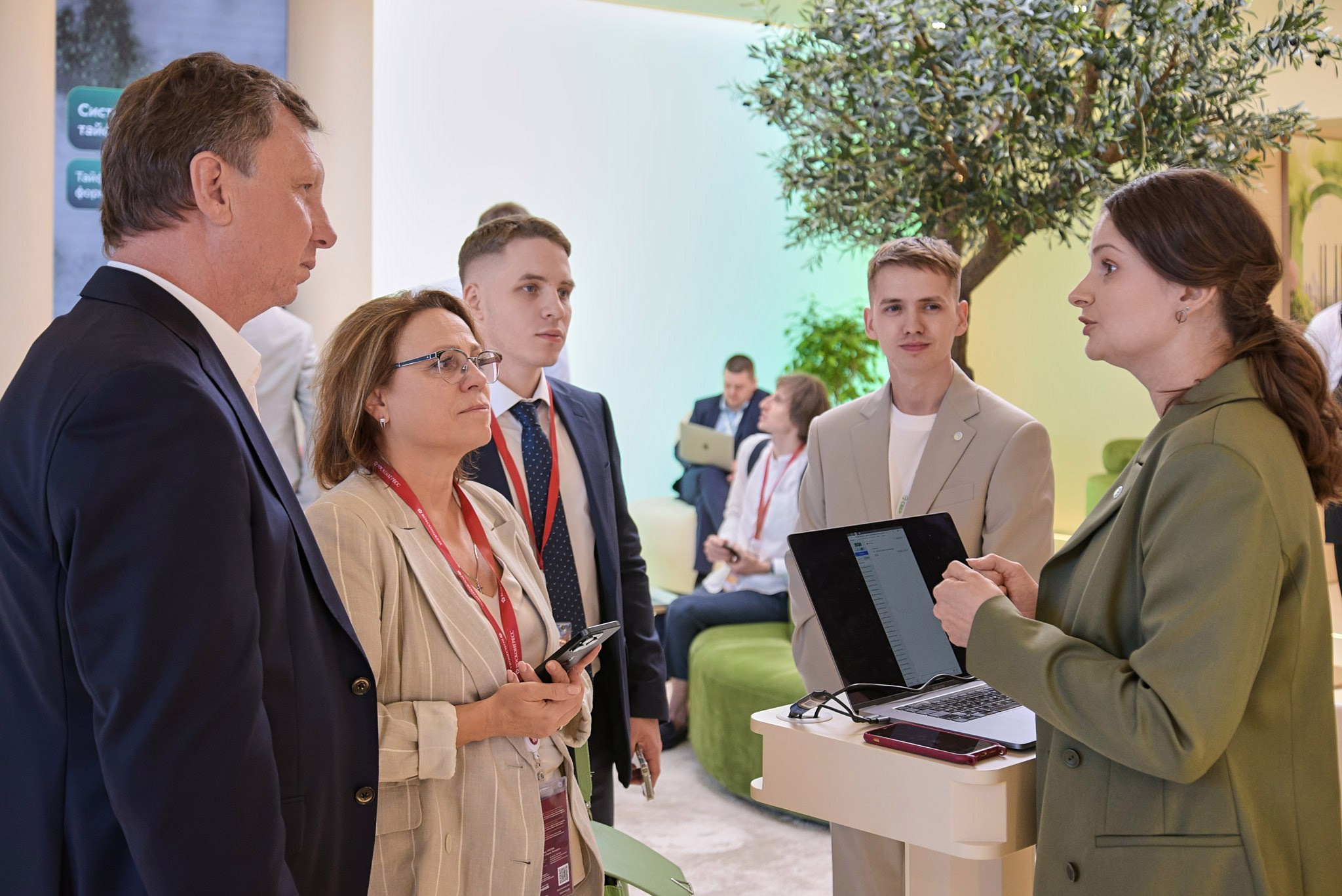 ПМЭФ-2024. Иван Ступа, репортажный фотограф в Санкт-Петербурге и Ленинградской области