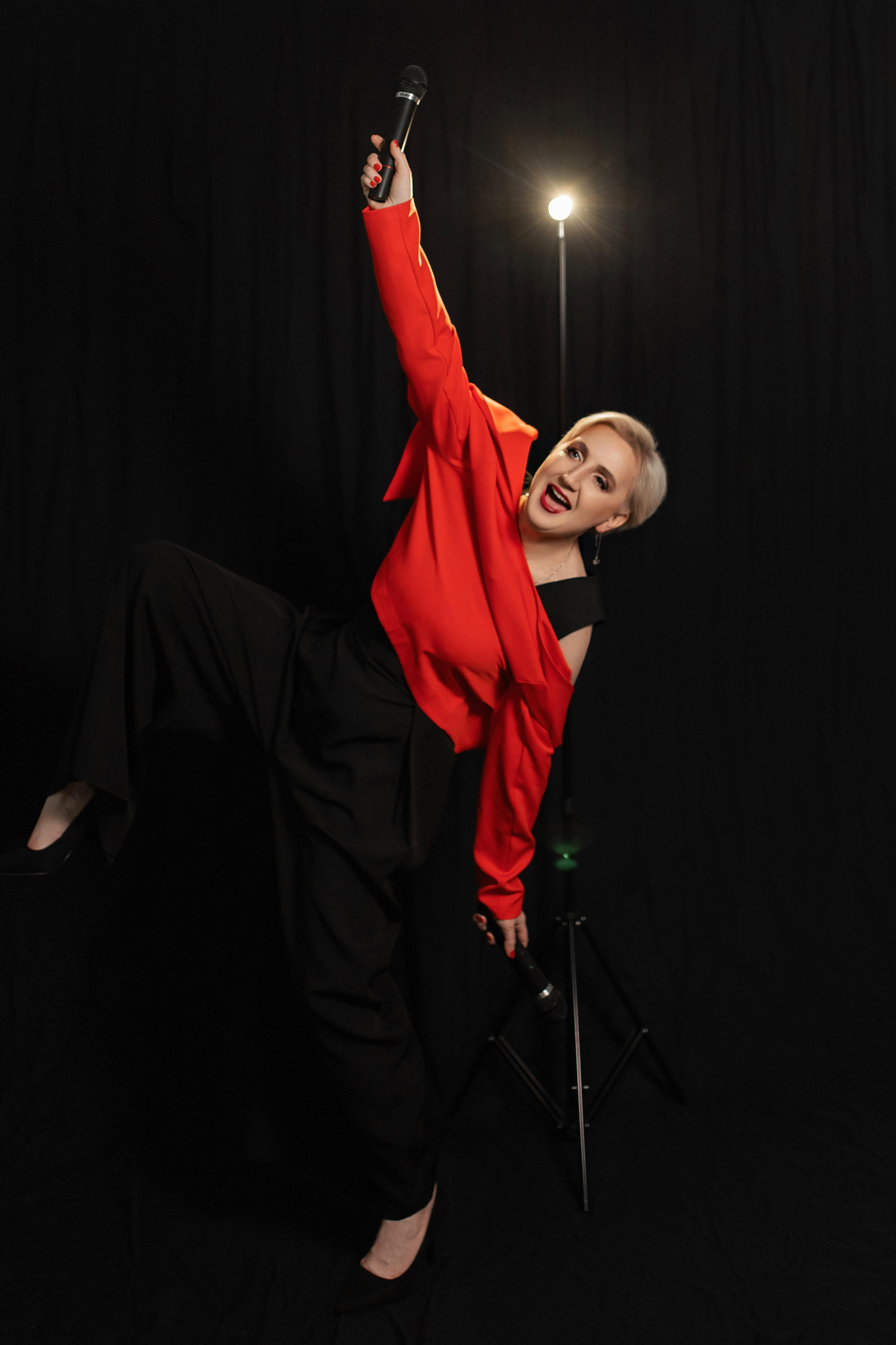 Олесяв моей студии. Март 2025. Фотограф Пермь. Свадьбы. Семья и дети, школа, д. сад. Фотокниги