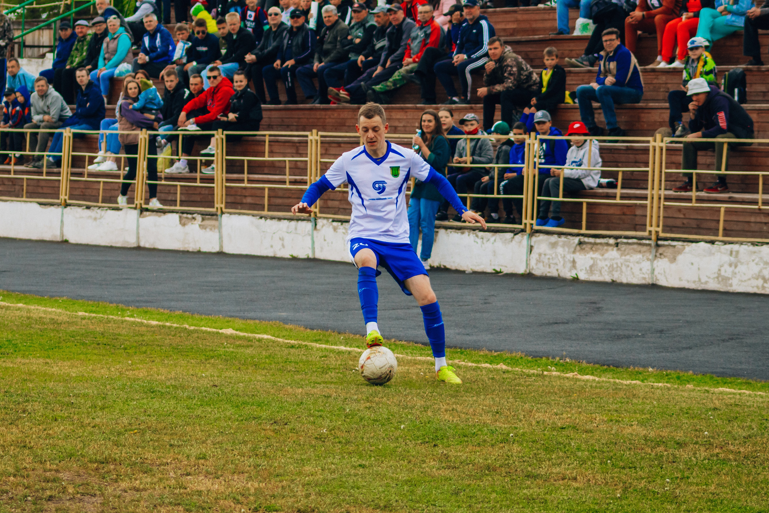 Футбол. Анастасия Тен