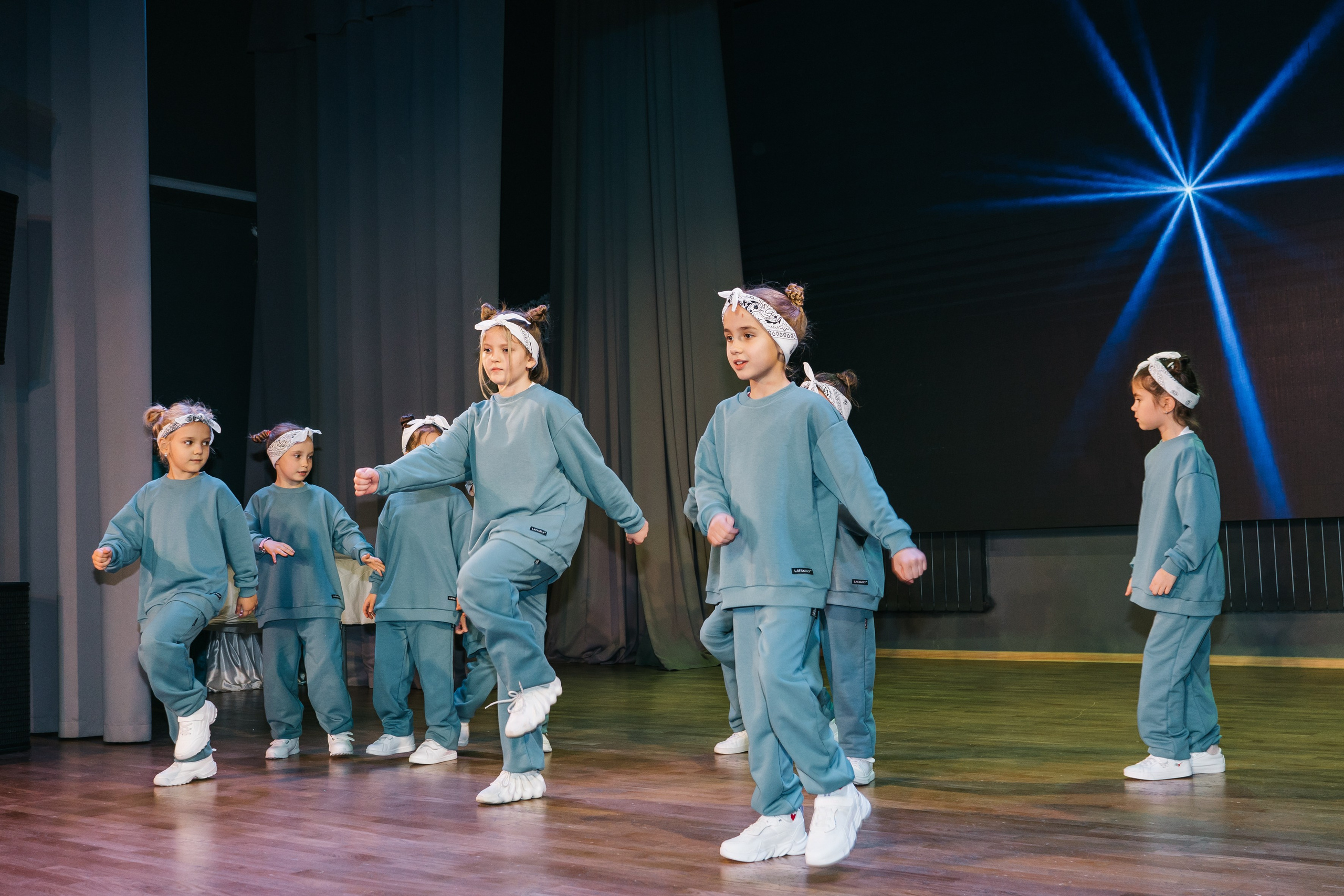 Отчетные концерты Fresh_Air. Женский фотограф в Москве Анастасия Сидорова