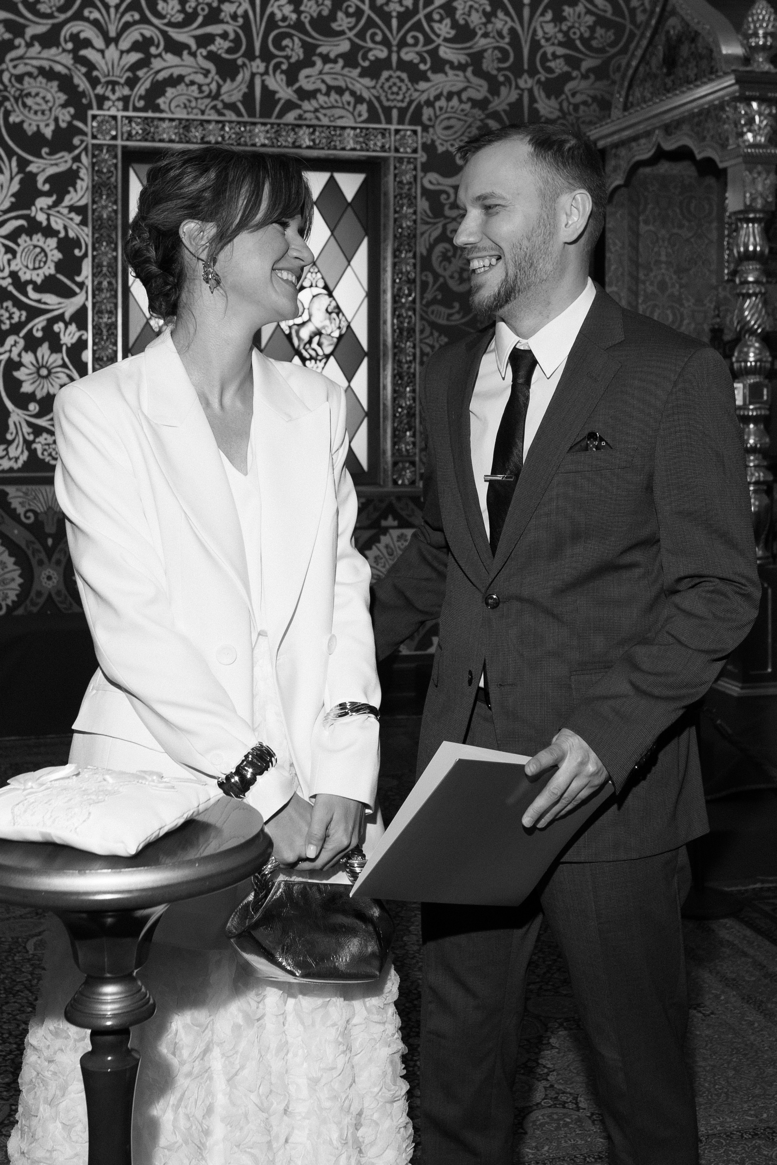 Свадебная фотосессия в Коломенском. Дворец царя Алексея Михайловича. Свадебный фотограф в Москве Мария Крош