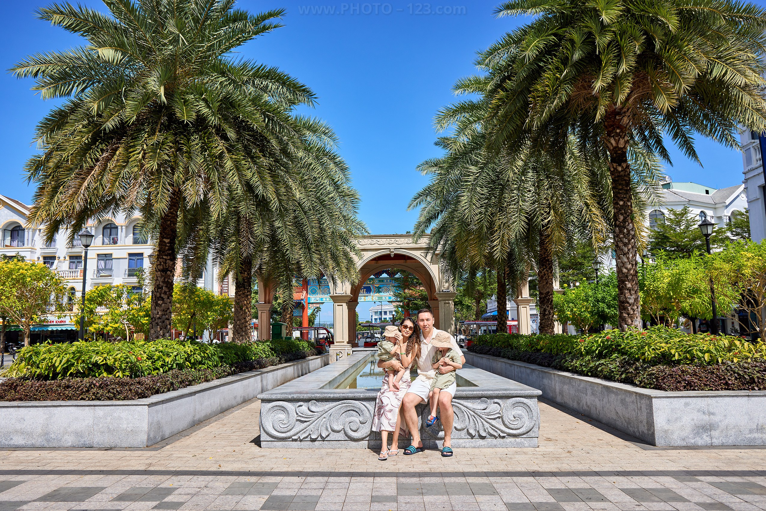Grand World Phu Quoc Family Photography | Venice-Style Photoshoot. Photographer in Phu Quoc, Vietnam | Commercial & Lifestyle Photography