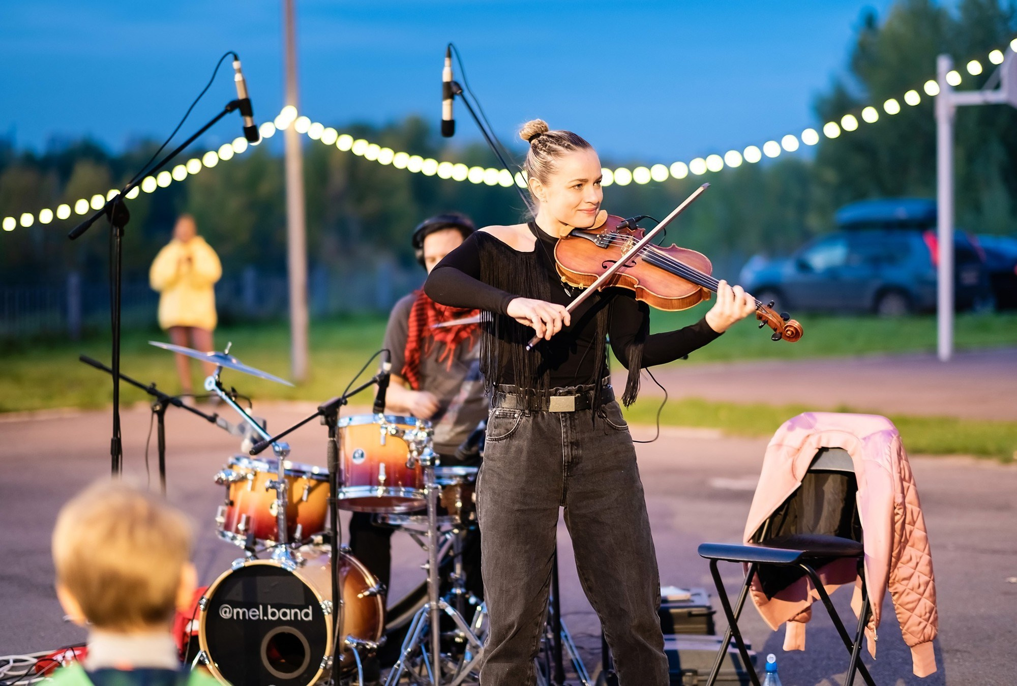 Уличный концерт группы Мel Band в Красноярске