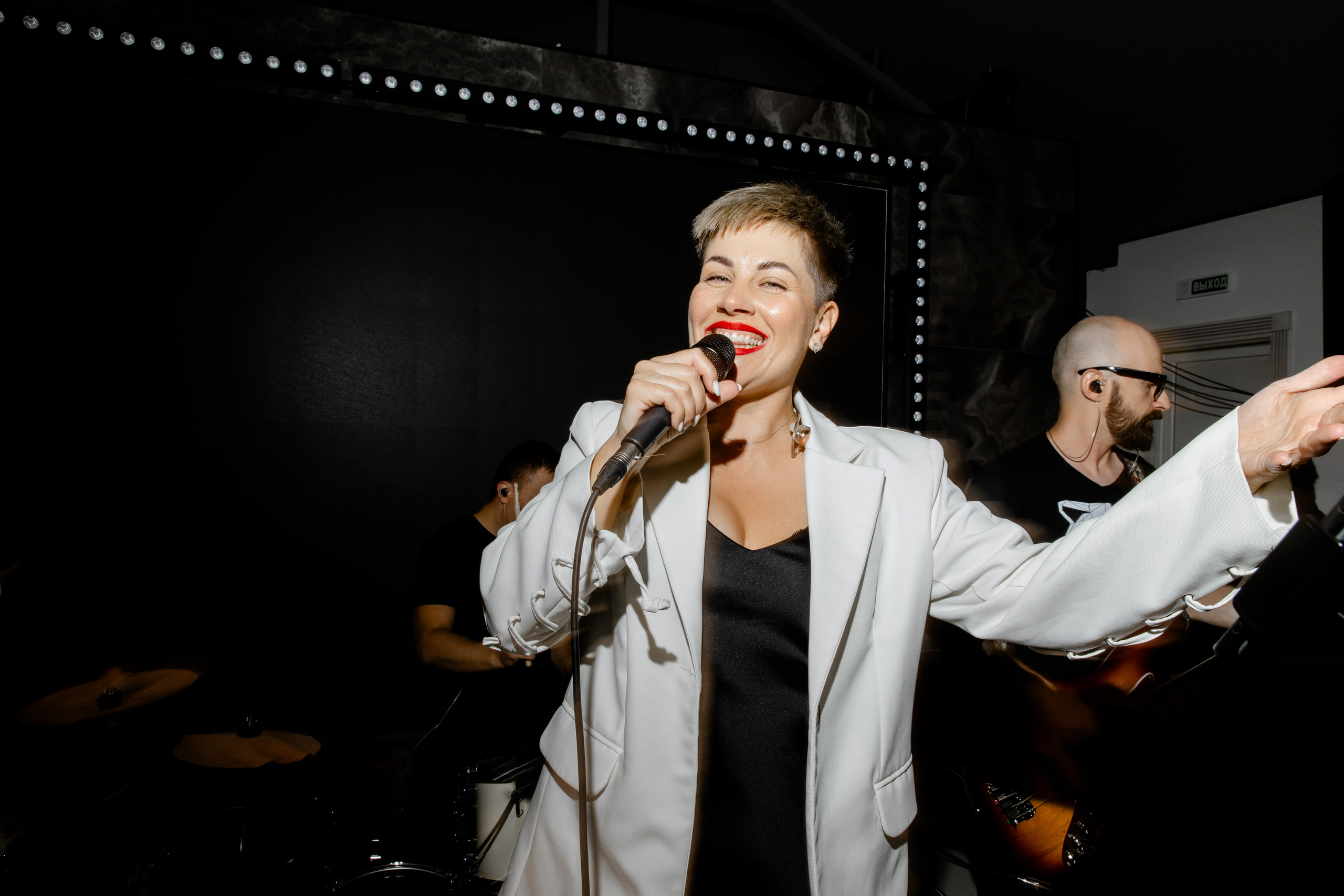 Свадебный день Влада и Вики. Свадебный фотограф Анна Бабахина