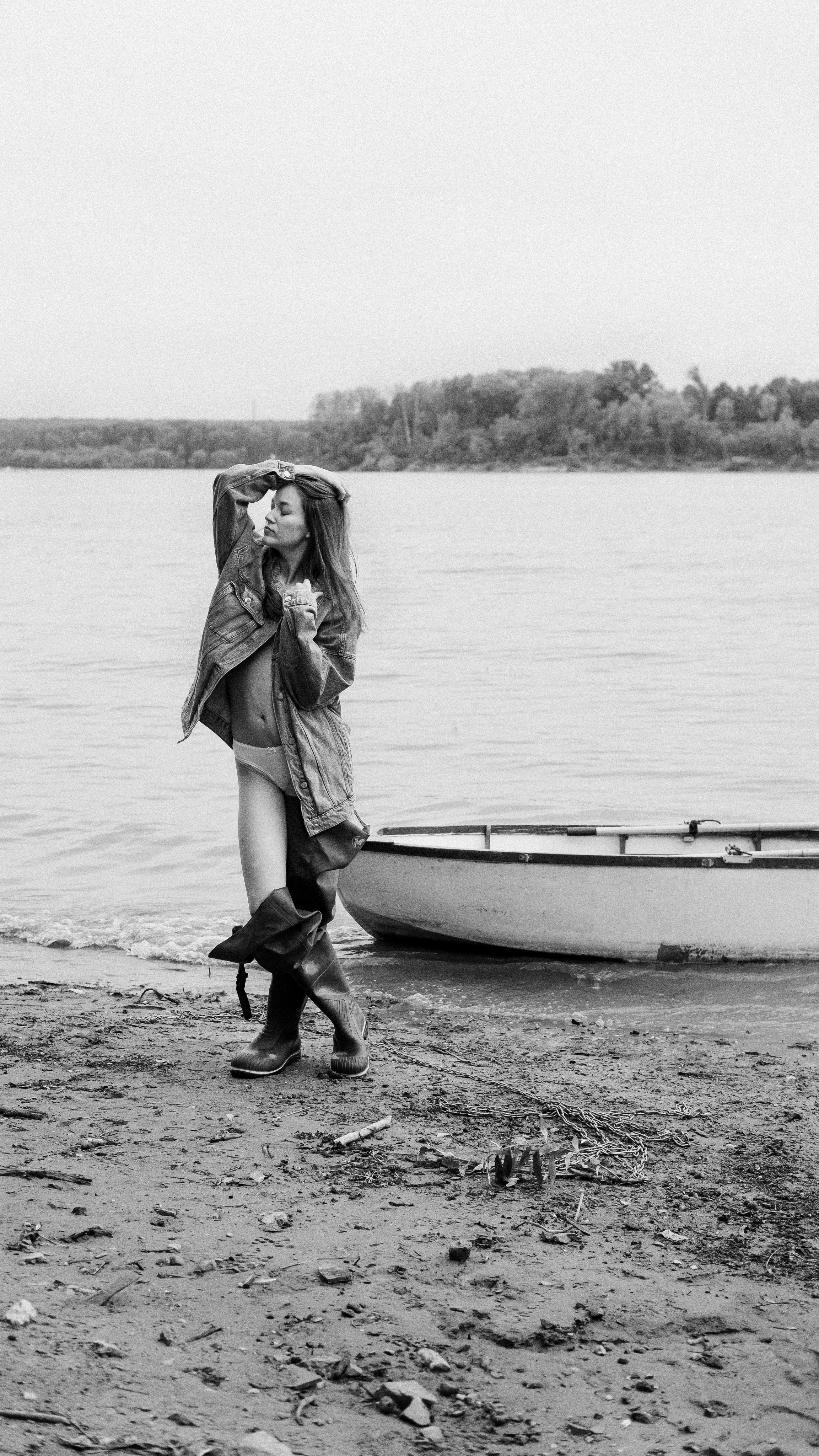 Девочка и море. Фотограф Новосибирск Пермякова Виктория