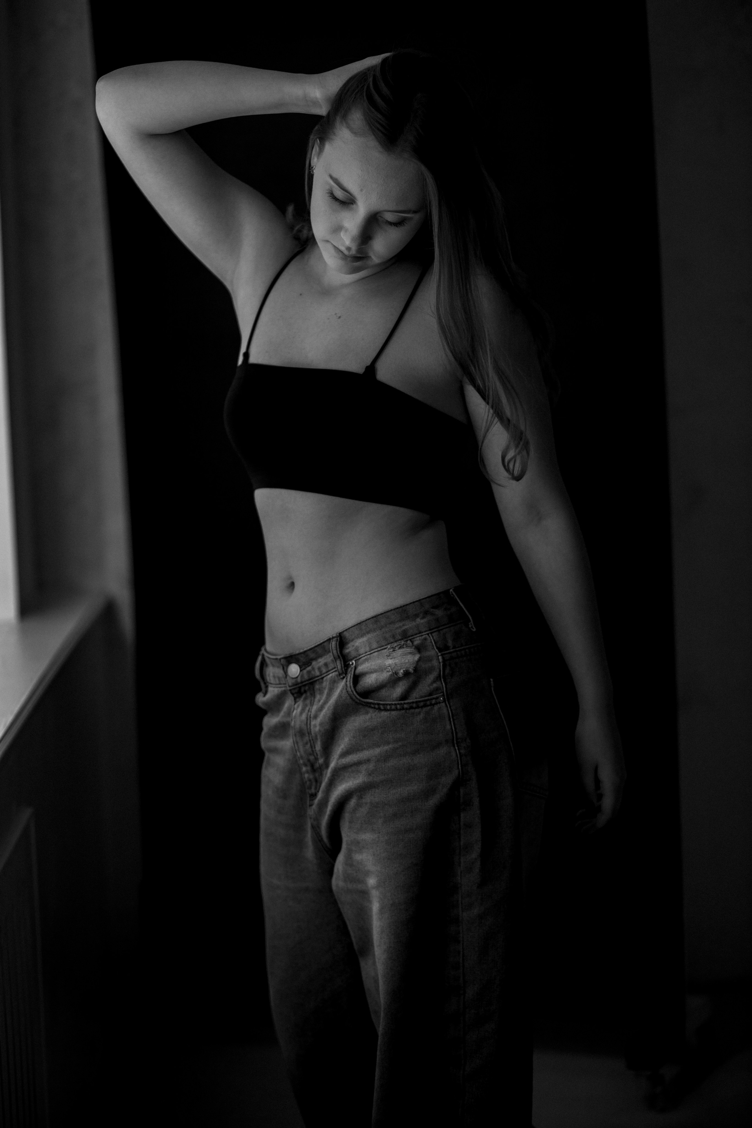 Студийные съемки в ч/б. Женский фотограф в Москве Рина Леонтьева