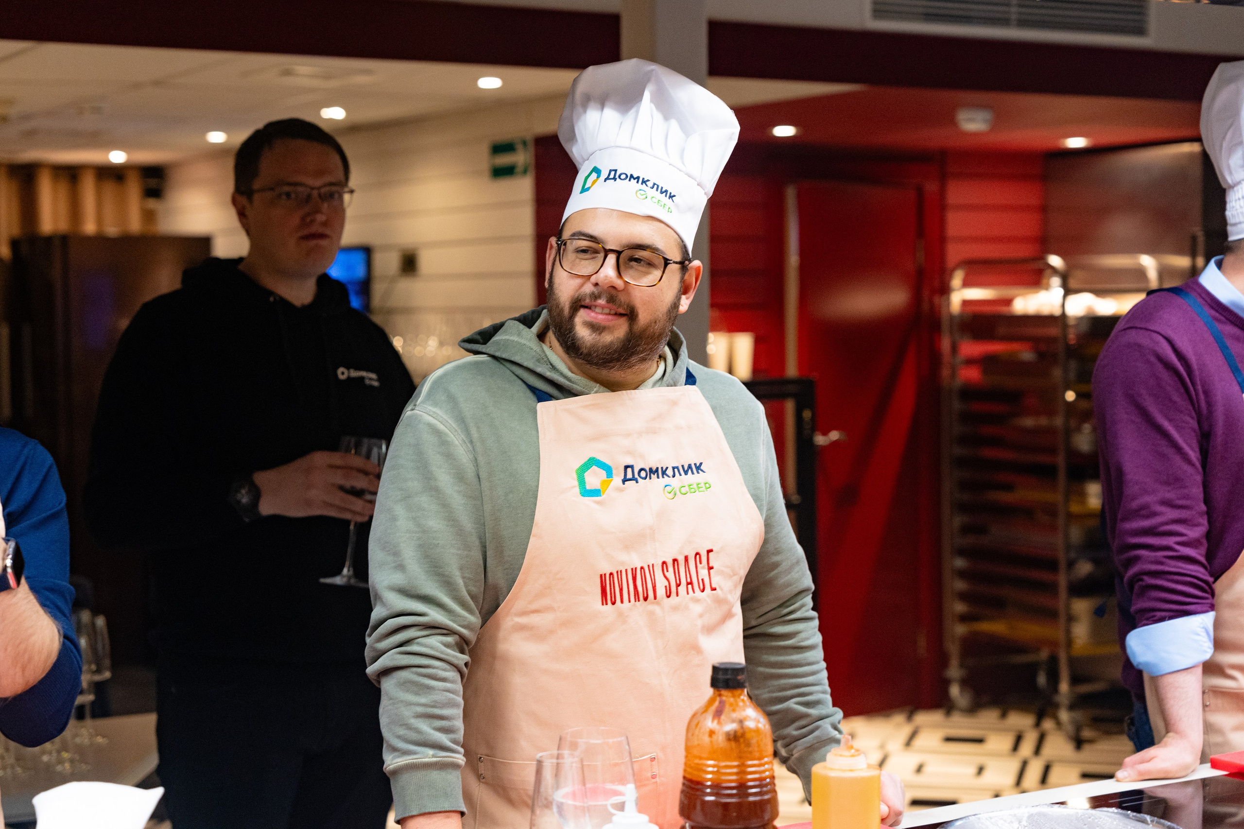 NOVIKOV SCHOOL — Умами зал. Фотограф Никита Комаров