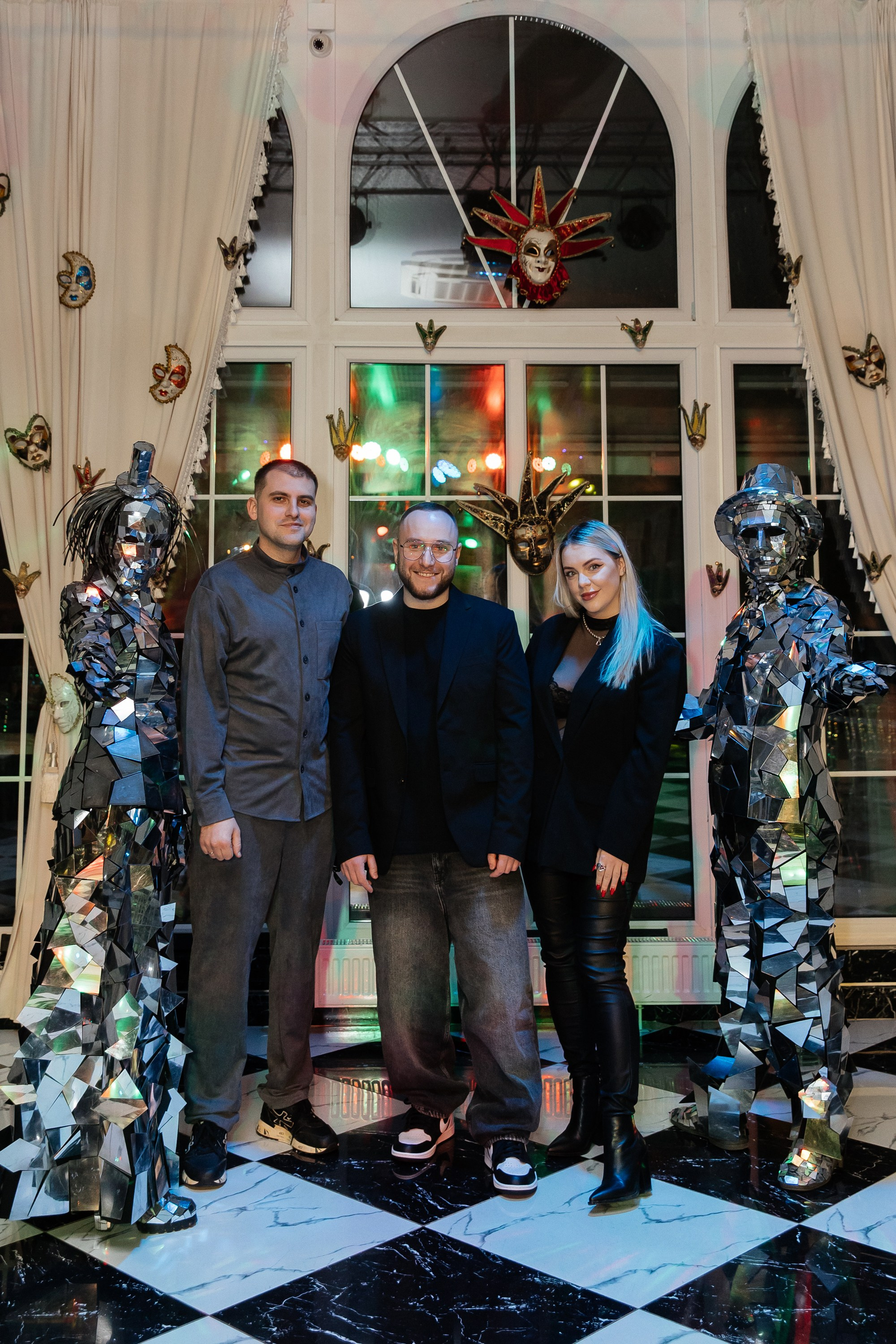 Камерный день рождения в ресторане «Bellagio». Свадебный и семейный фотограф Виолетта Сидельникова. Краснодар, Россия, Беларусь, Европа