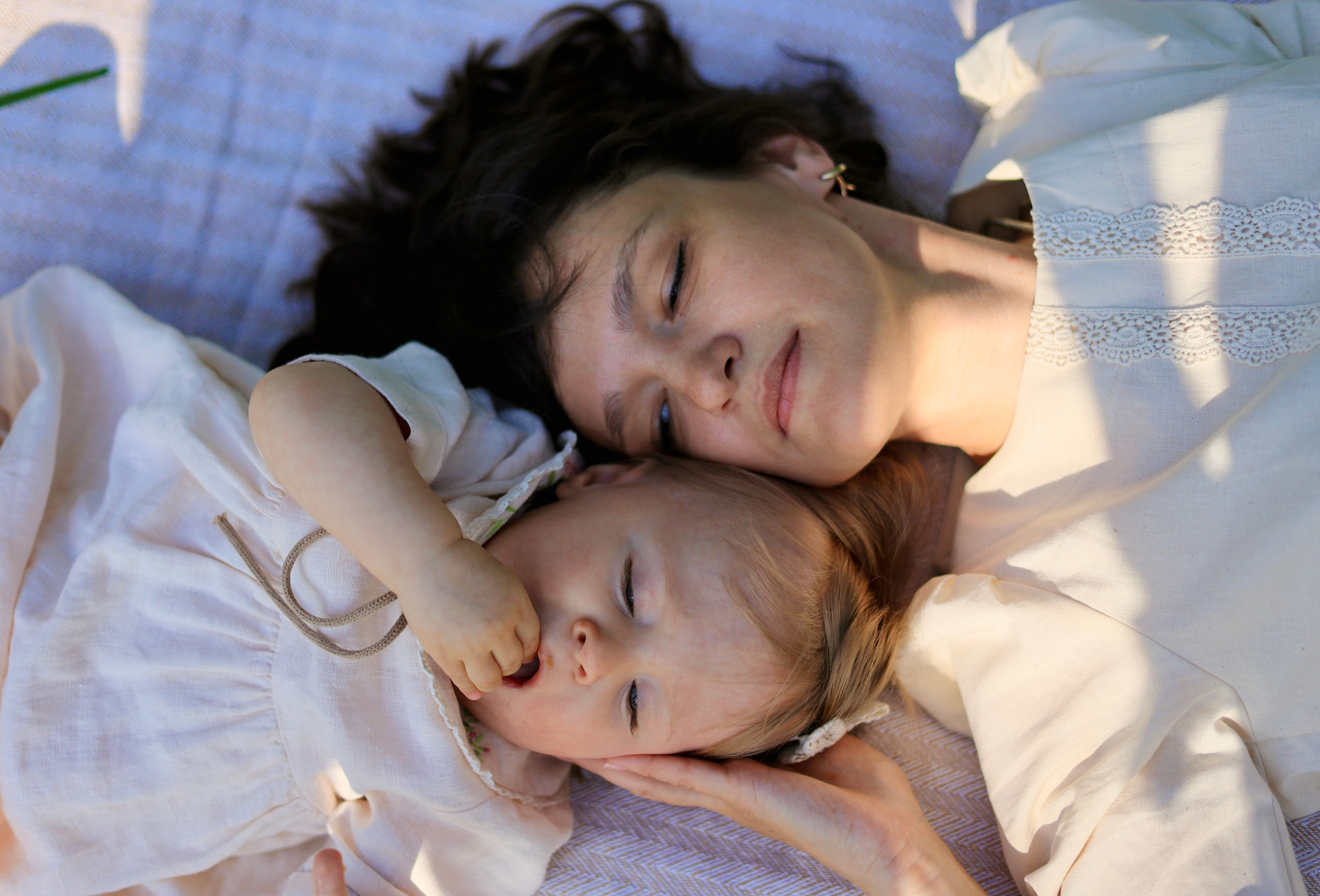 Ksenia and Eseniya. Family, portrait, content photo in Costa Rica Evgeniya Besprozvannykh