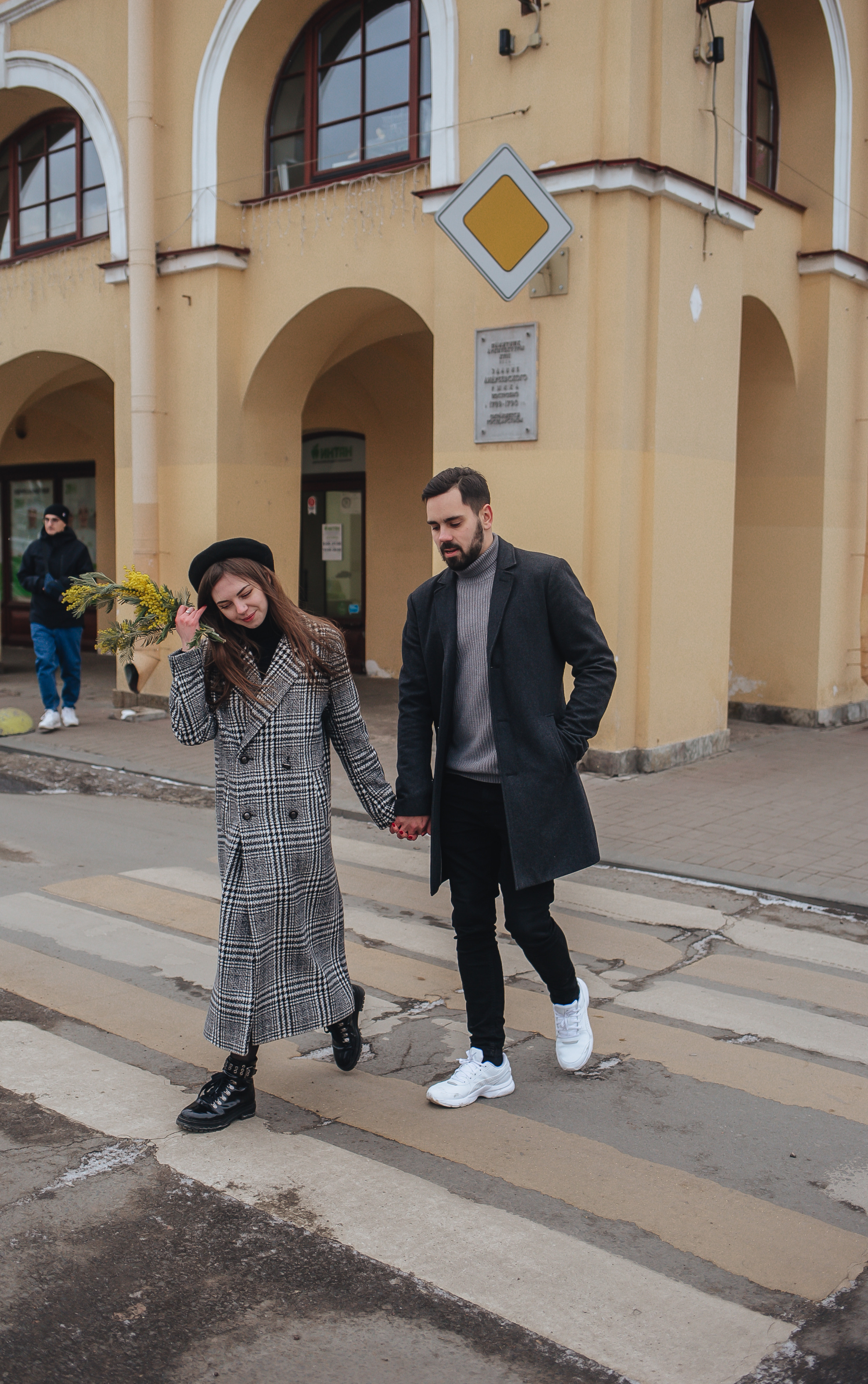 Весна в городе…. Главная