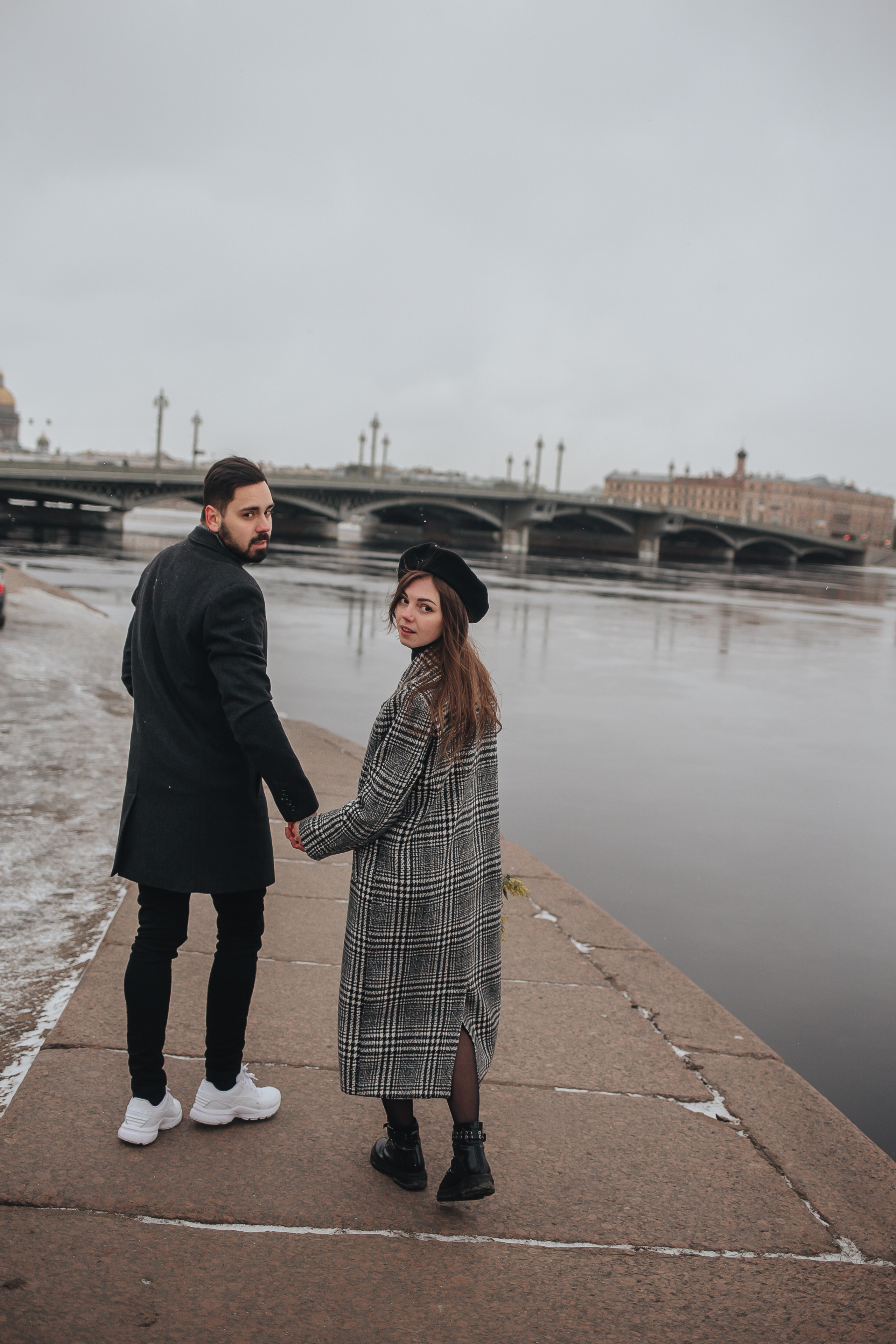 Весна в городе…. Главная