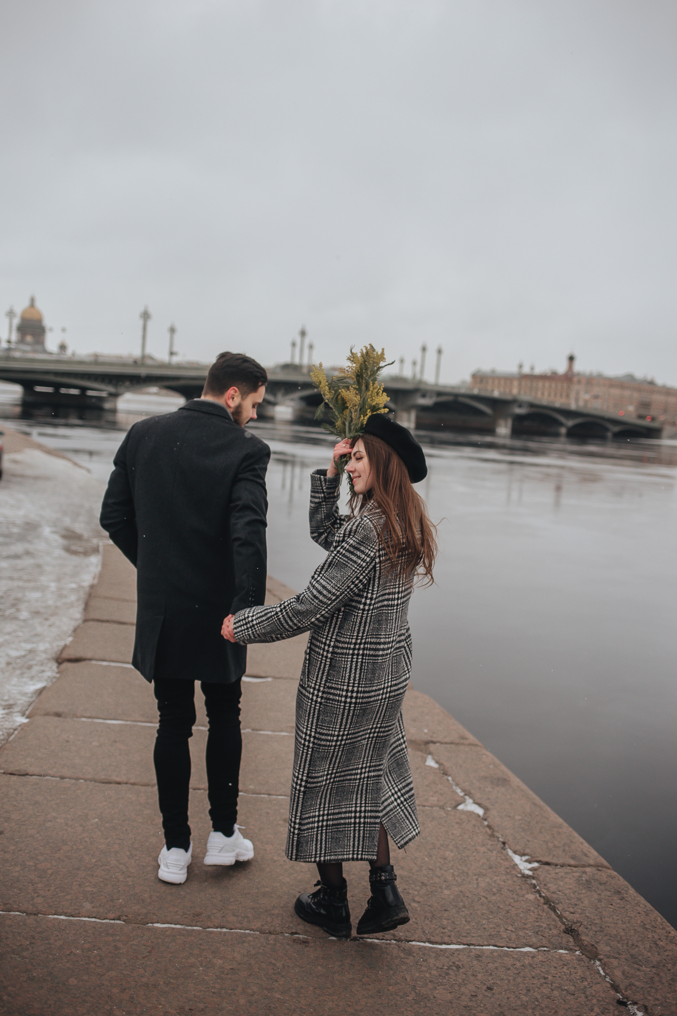 Весна в городе…. Главная