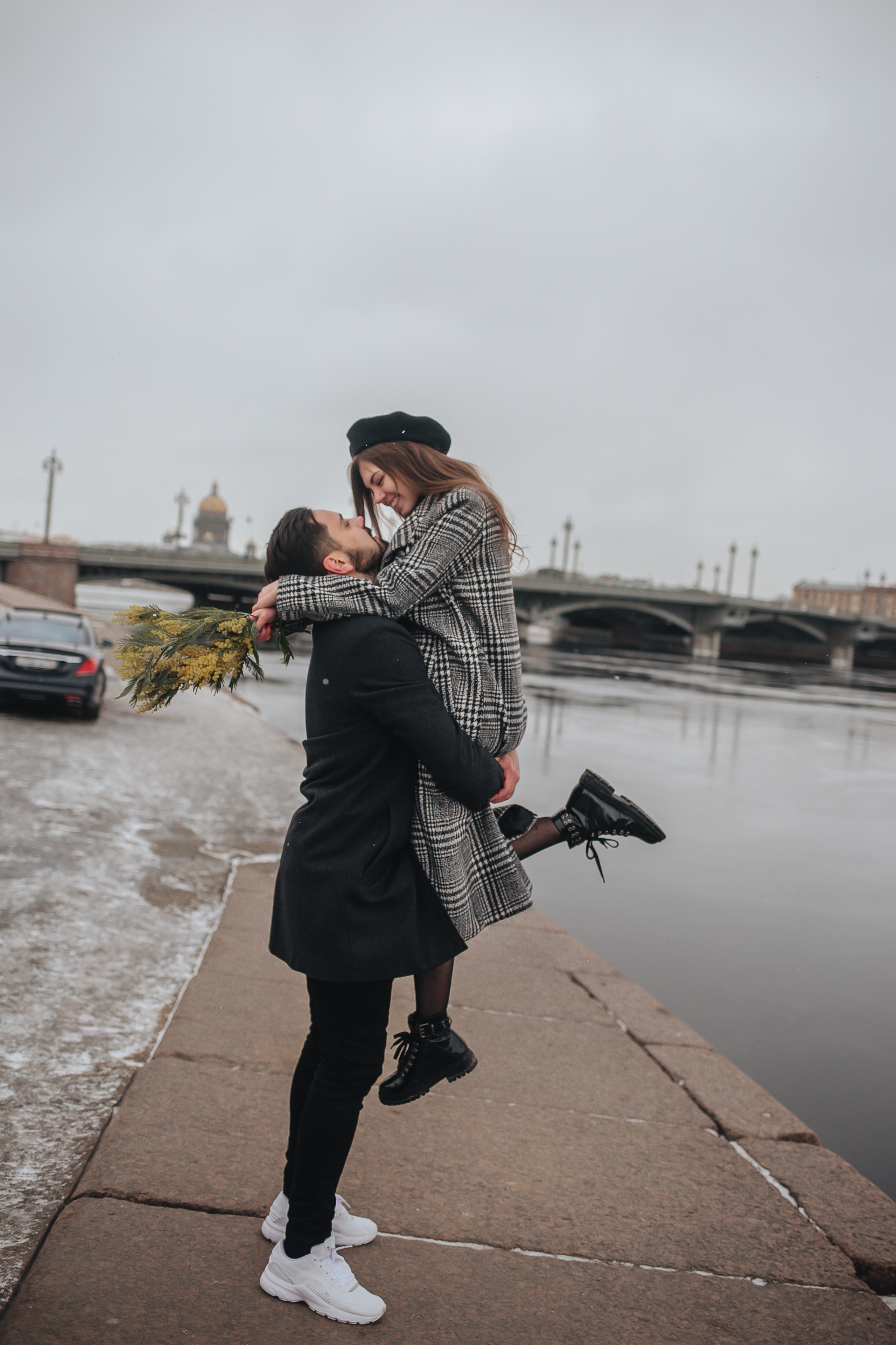Весна в городе…. Главная