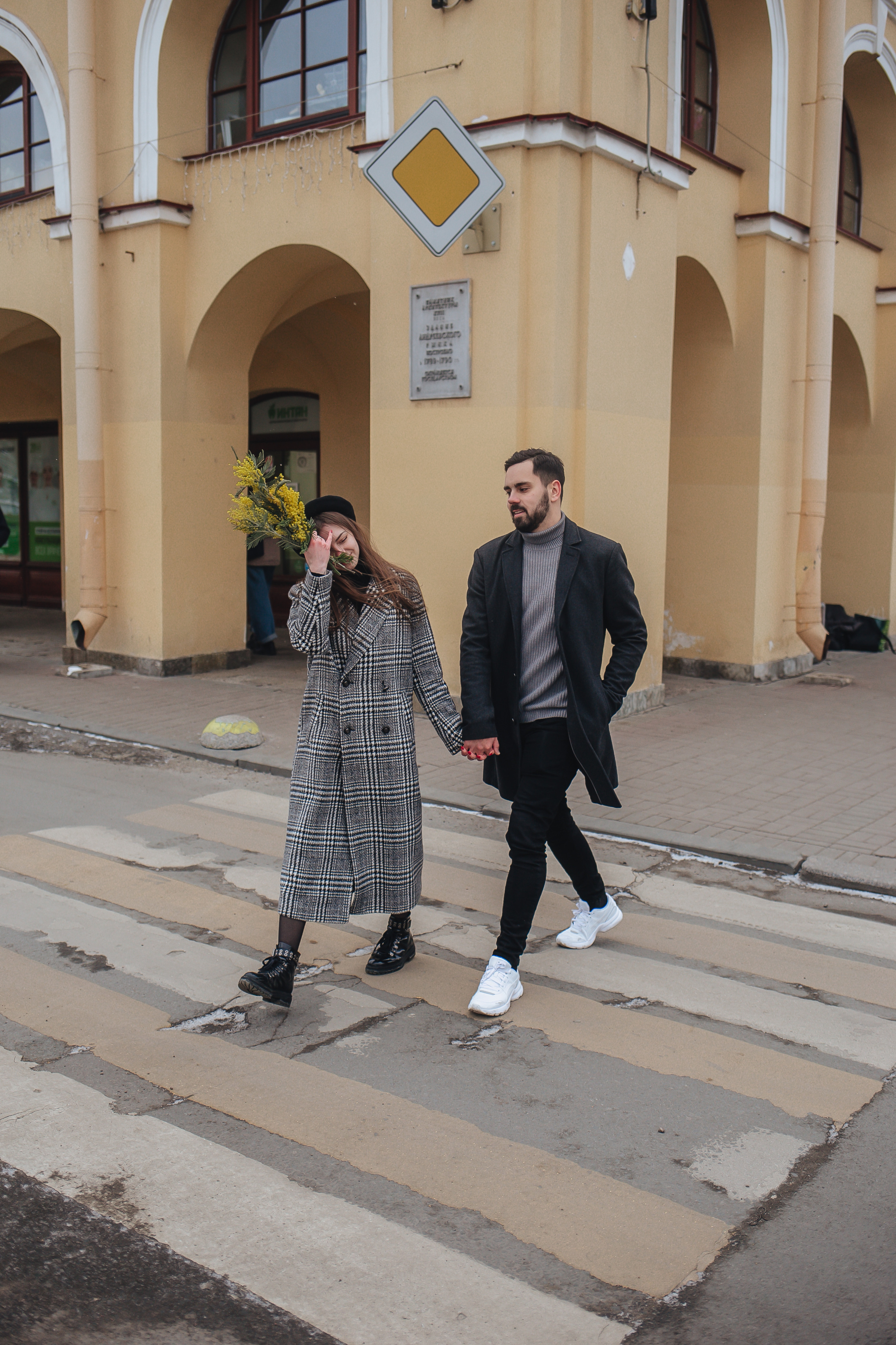 Весна в городе…. Главная