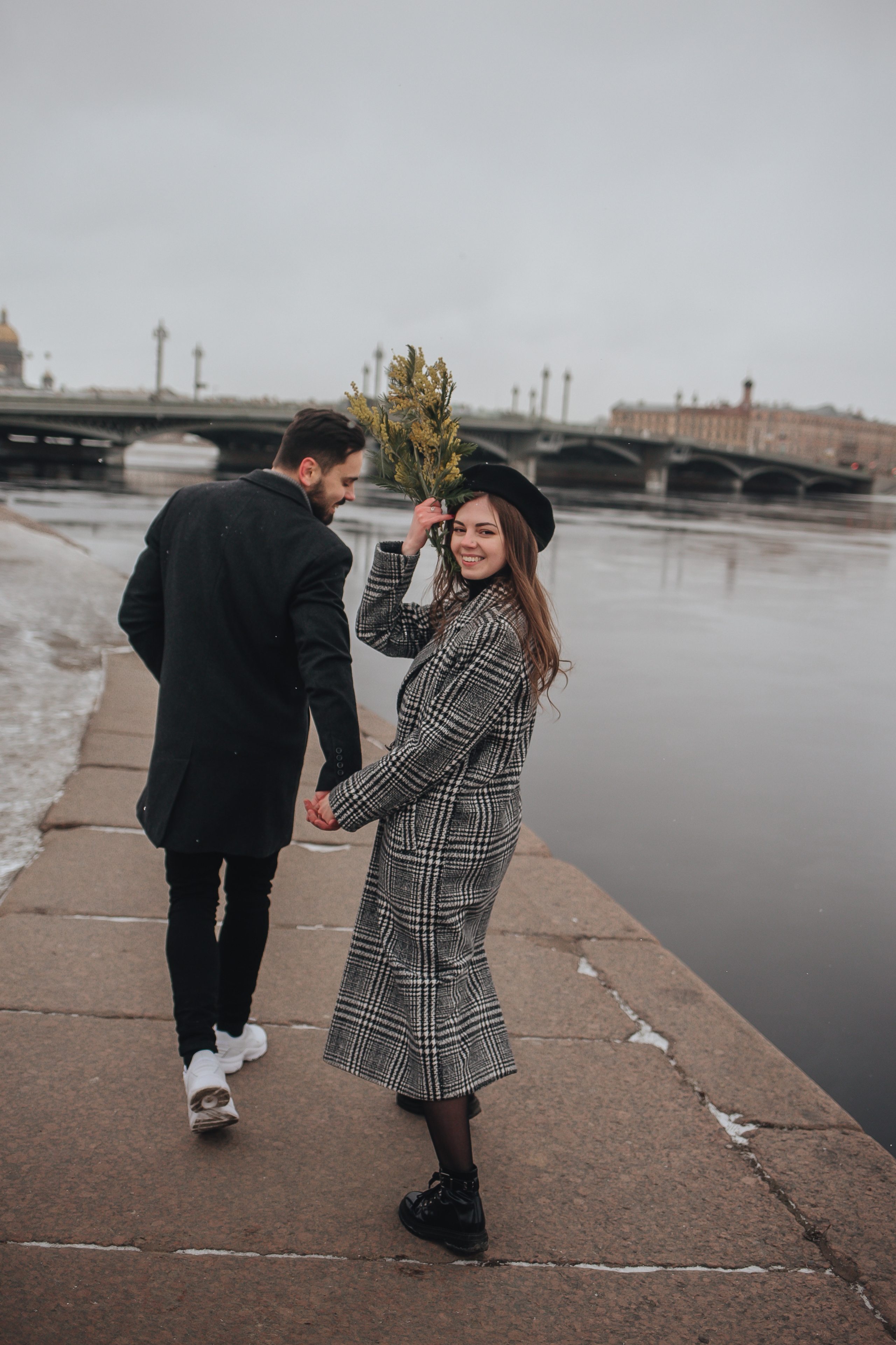 Весна в городе…. Главная