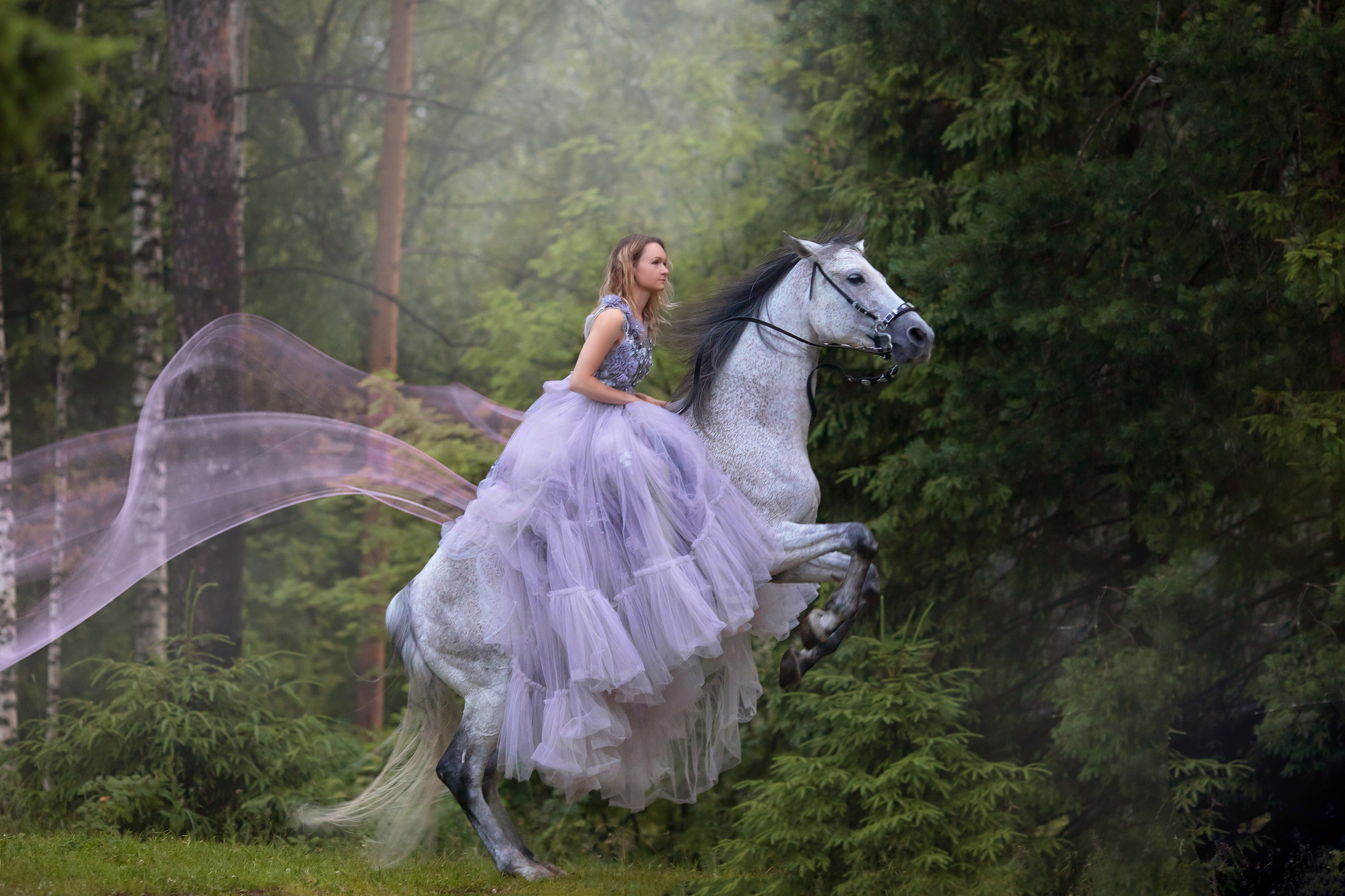 Женские портреты и тематические фотосессии в  Долгопрудном и Москве. Детский и семейный фотограф Ольга Князева Москва и Московская область