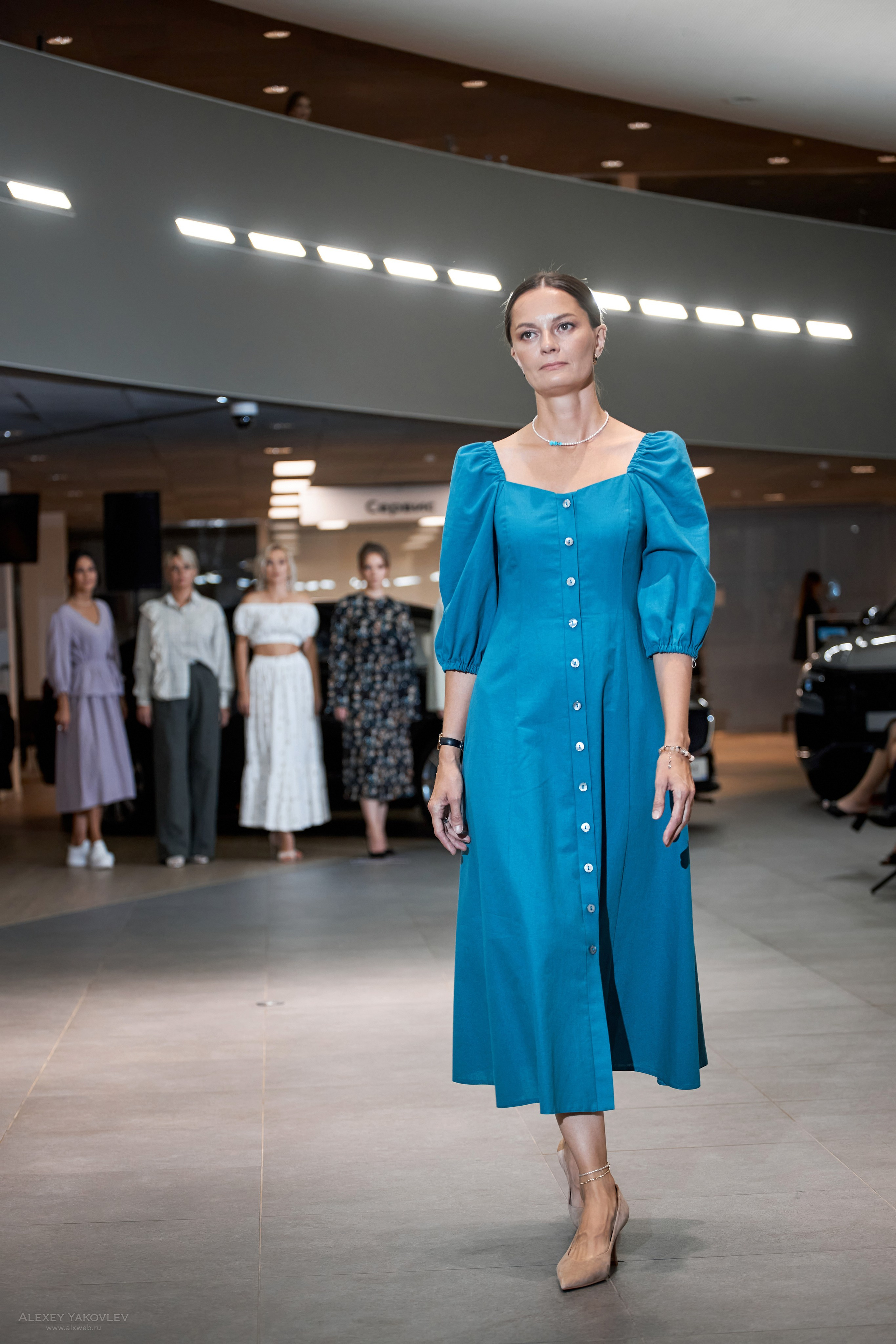 Модный показ PRE-FALL модельной школы Modeling+. Фотограф Алексей Яковлев