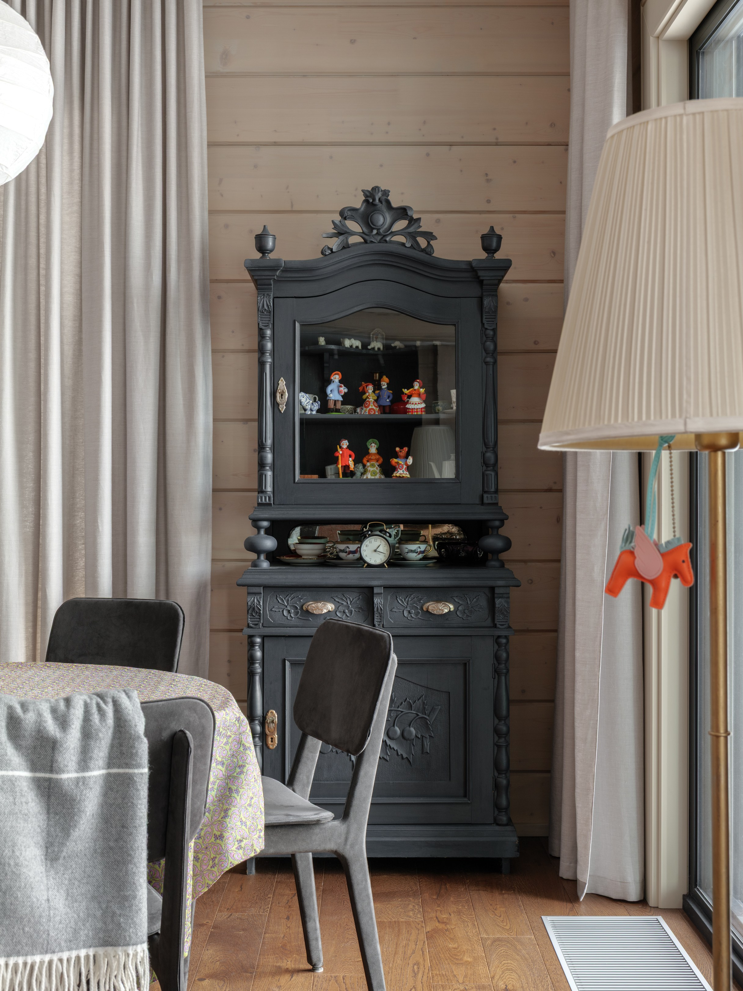 Загородный дом. Дизайнер Дмитрий Кисляков. Мебель на заказ