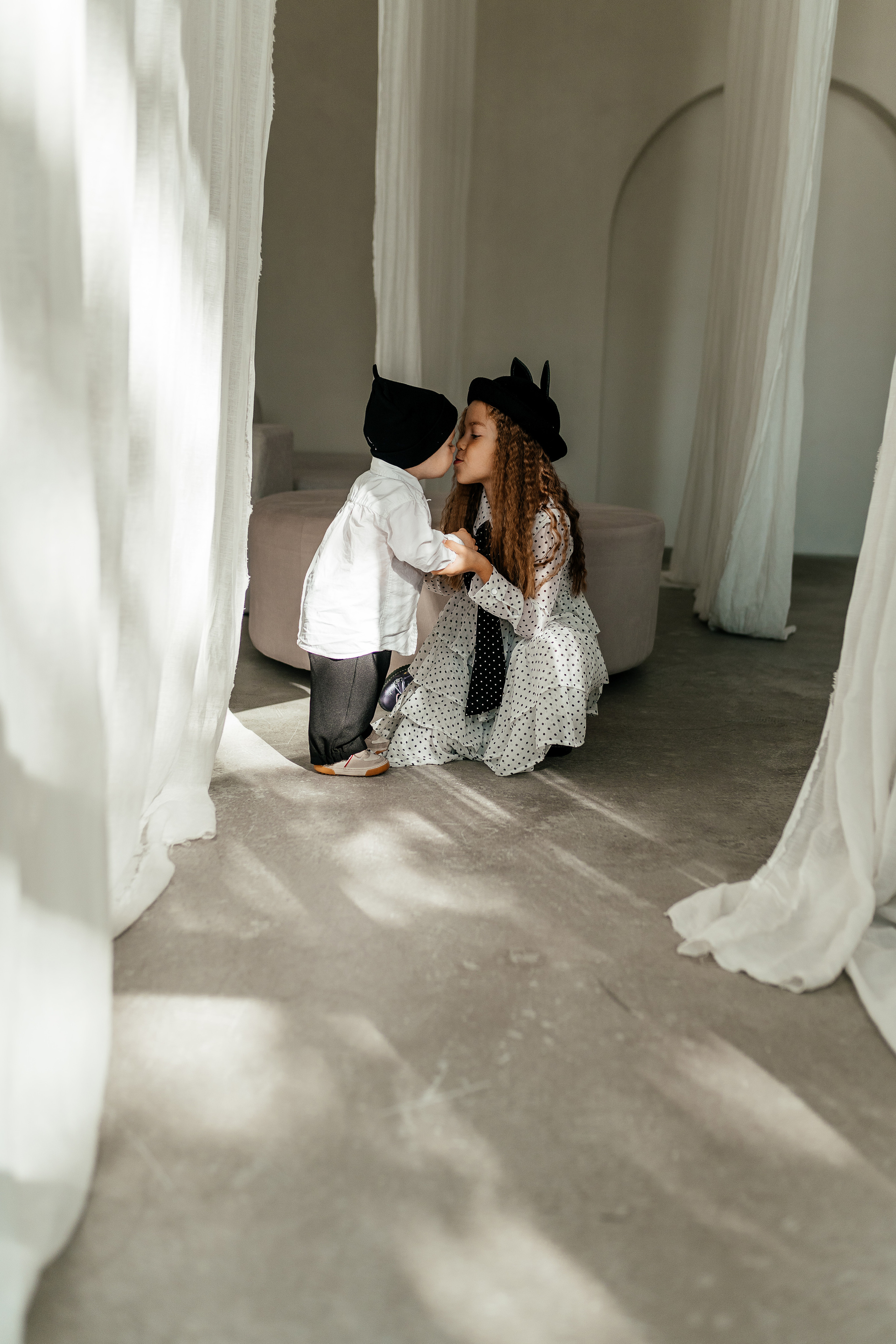 Стильная студийная серия. Семейный и детский фотограф в Краснодаре