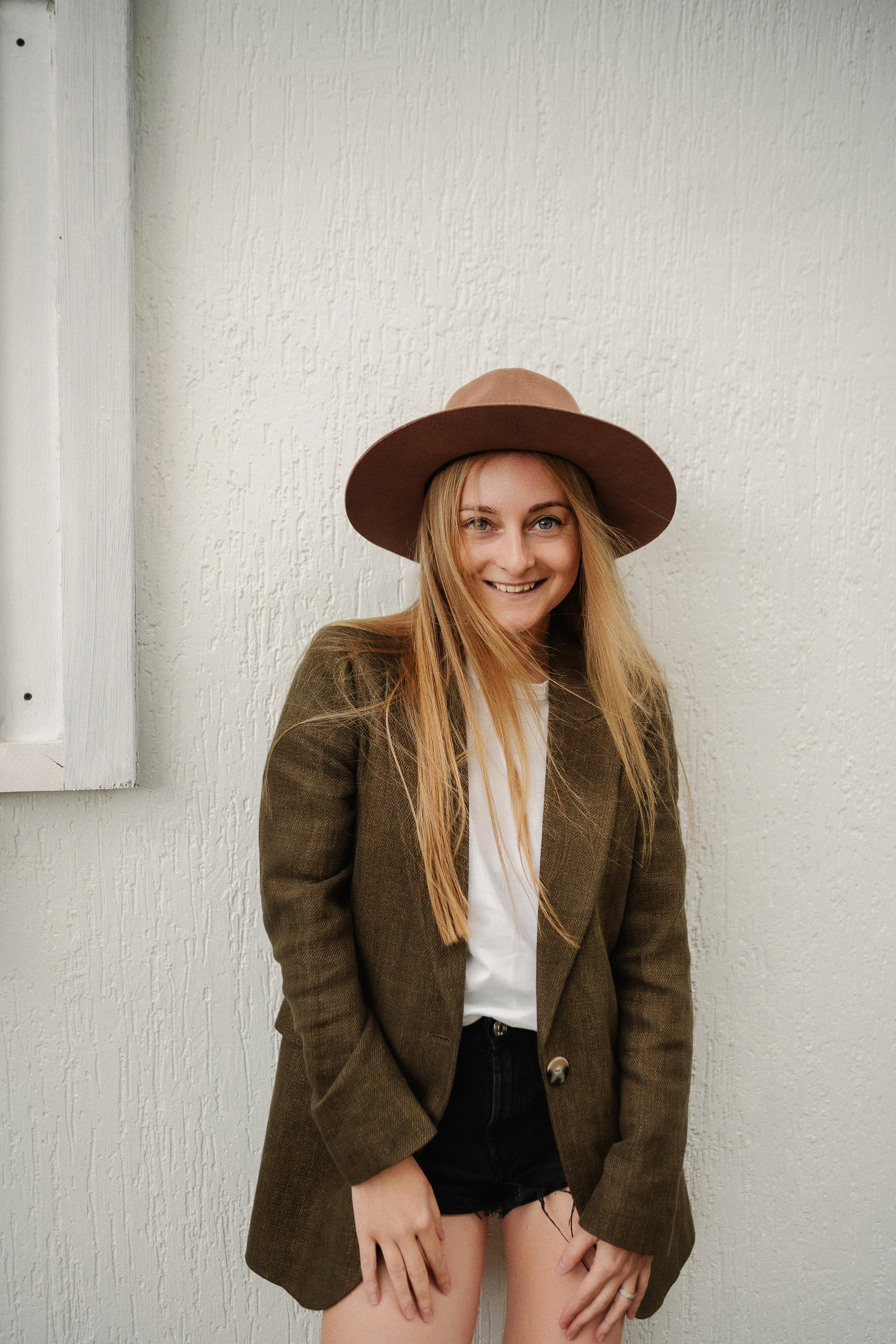 Кристина на даче. Семейный и детский фотограф в Краснодаре