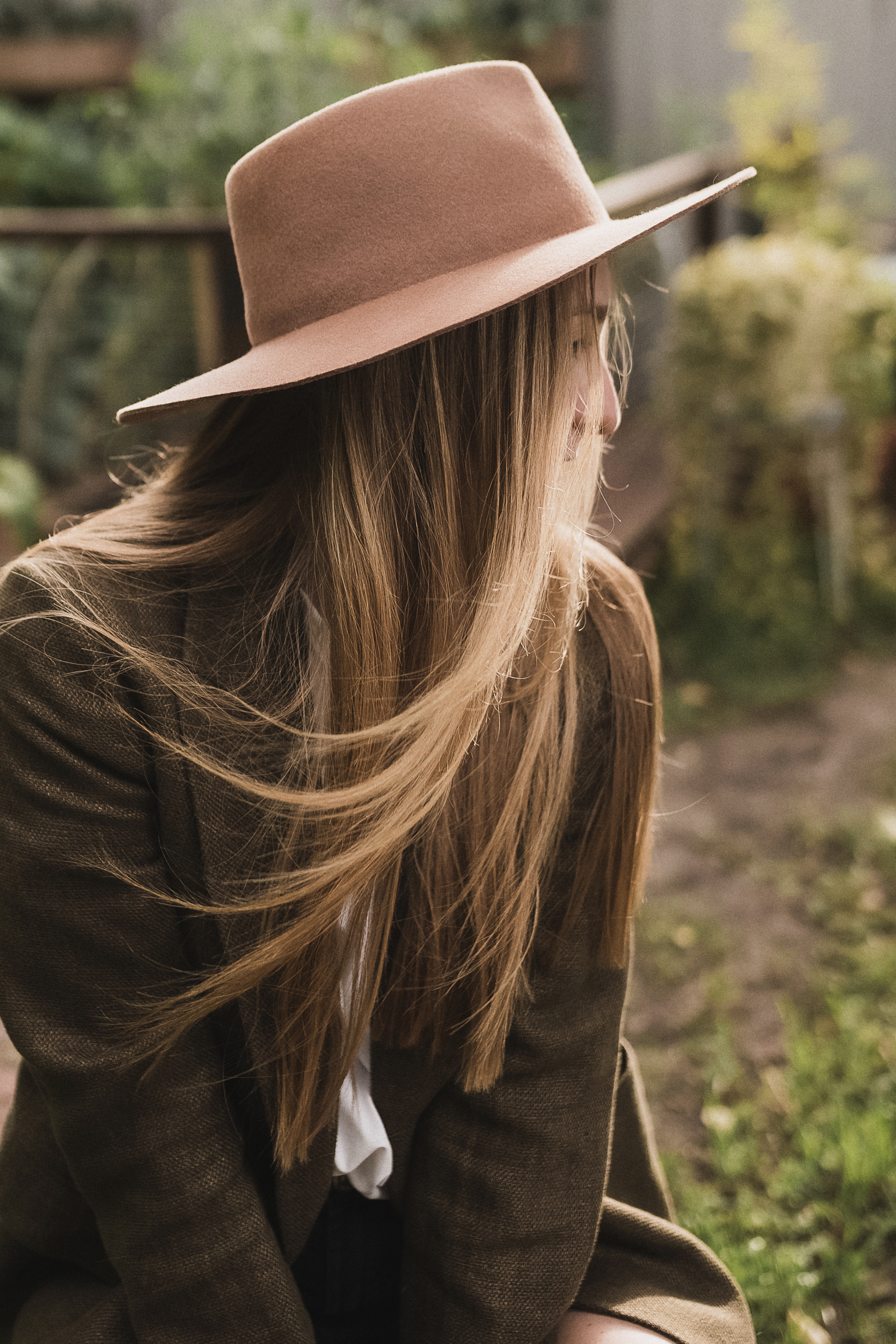 Кристина на даче. Семейный и детский фотограф в Краснодаре