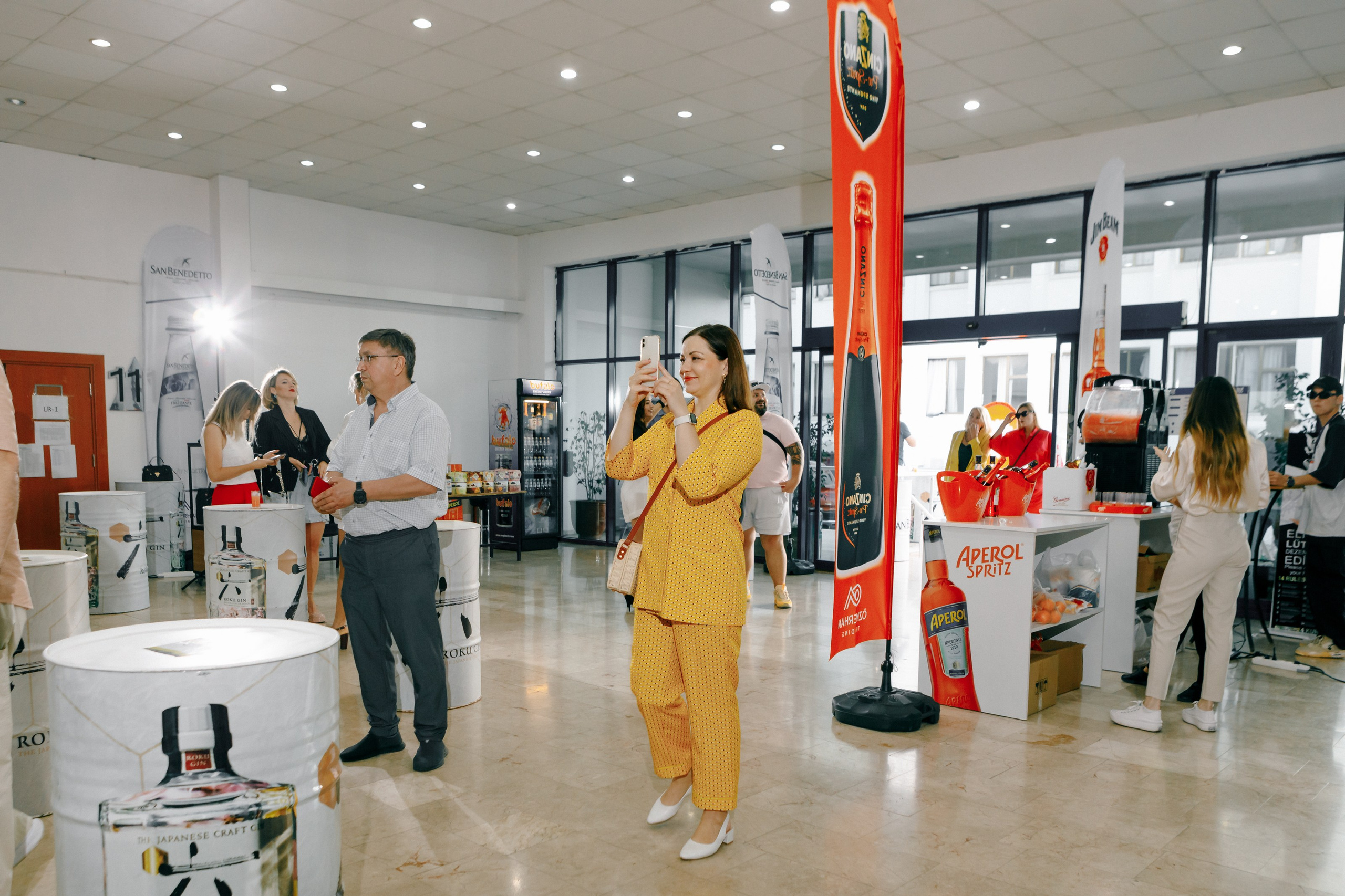 Stand Up. Photographer in Batumi, Georgia Pavel Sharnikov