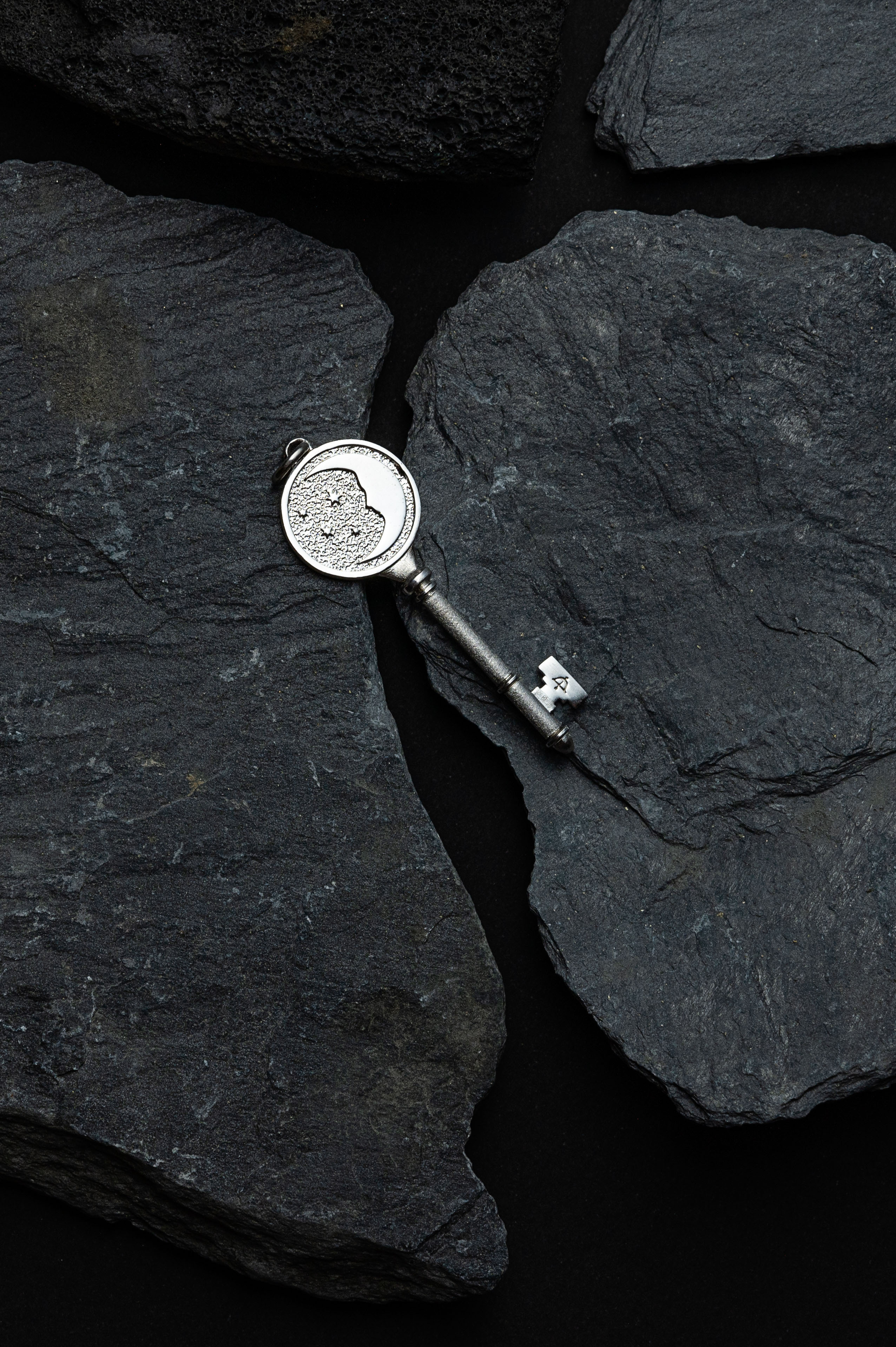 PRODUCT. Выпускные альбомы в современном стиле | Казань