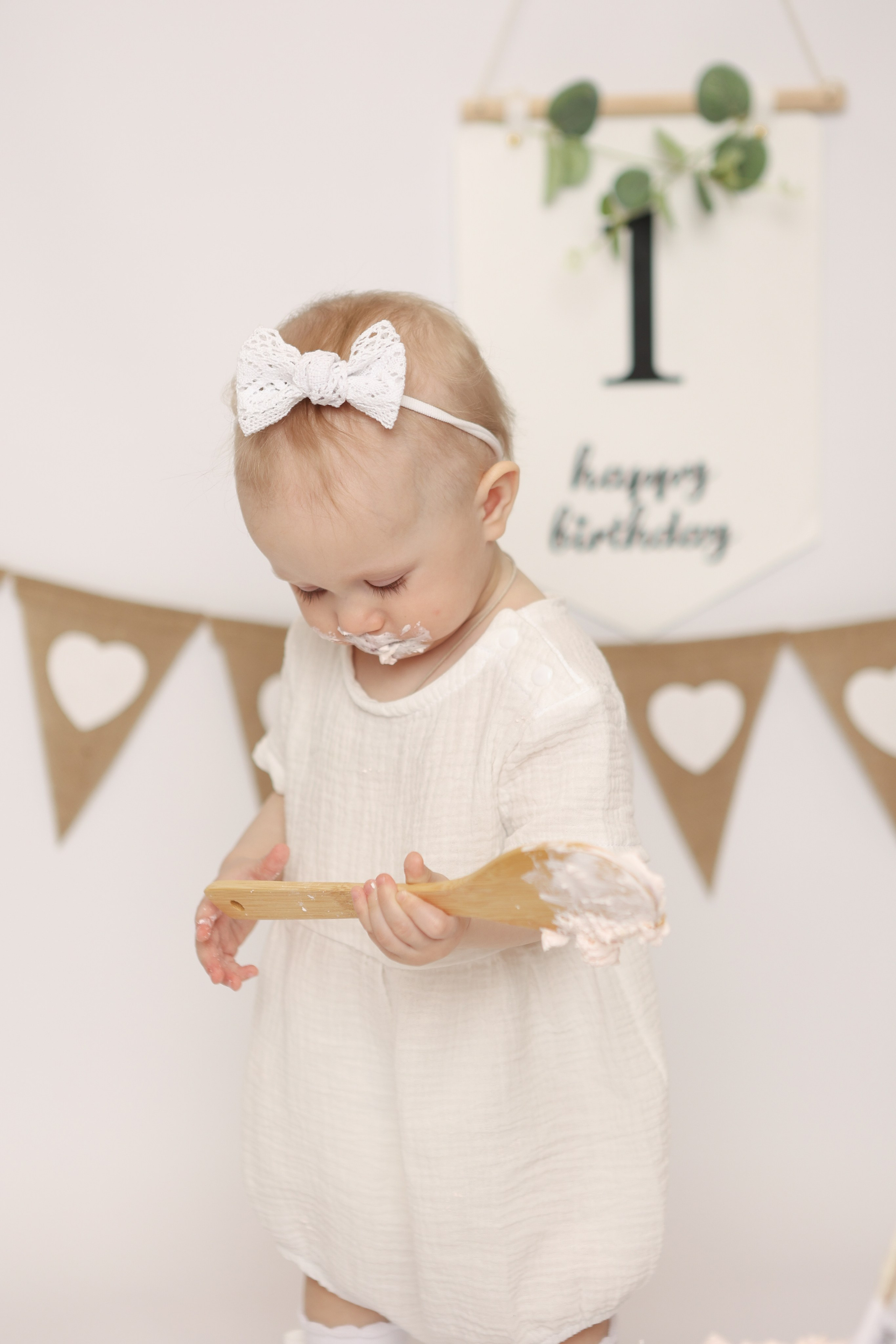 Крушение тортика. Фотограф новорожденных. Детский и семейный фотограф Марьяна Юдина