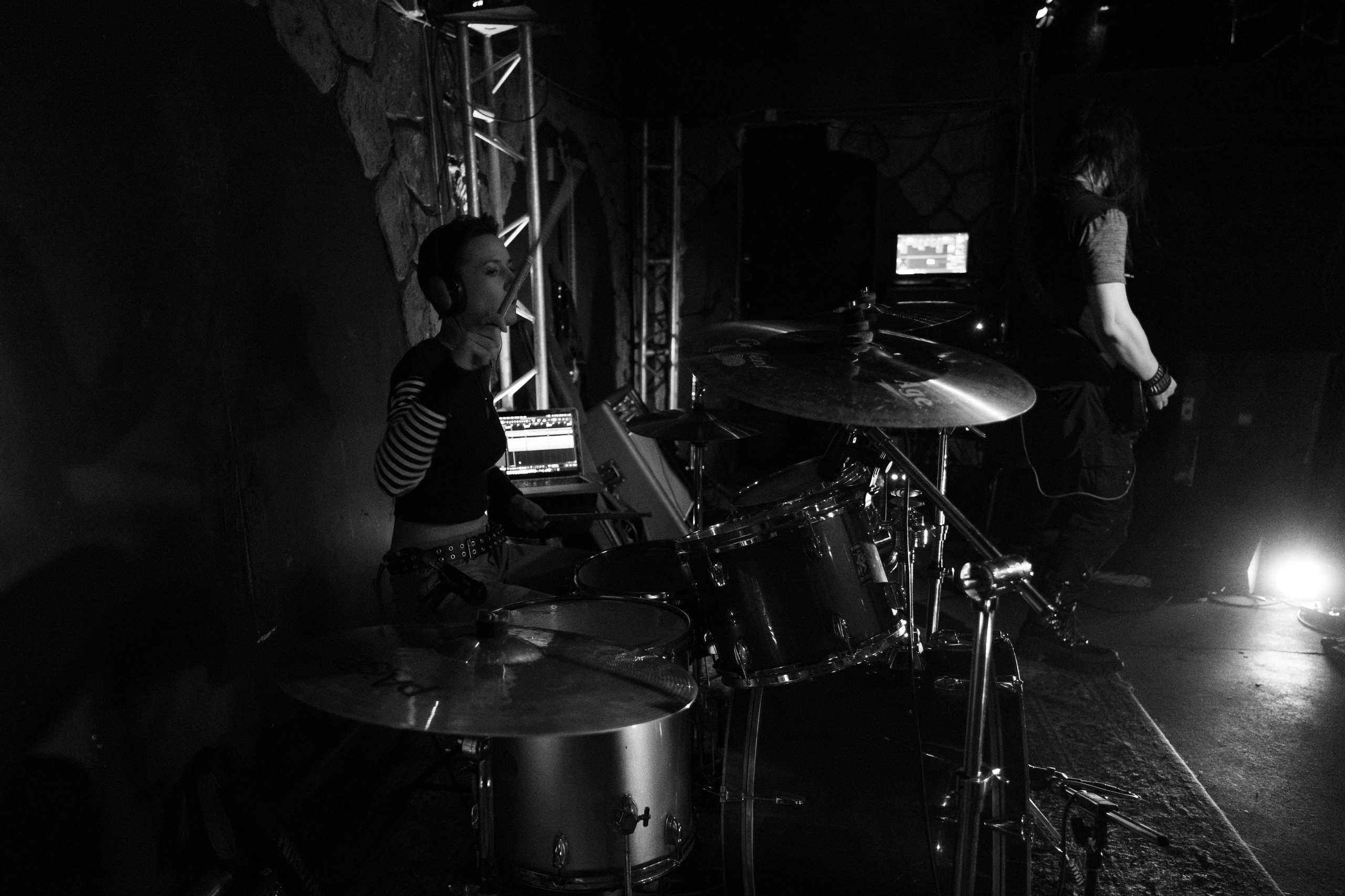 Ночь На Земле|Нора, Псков. Концертный и репортажный фотограф в Санкт-Петербурге Слава Пахомов