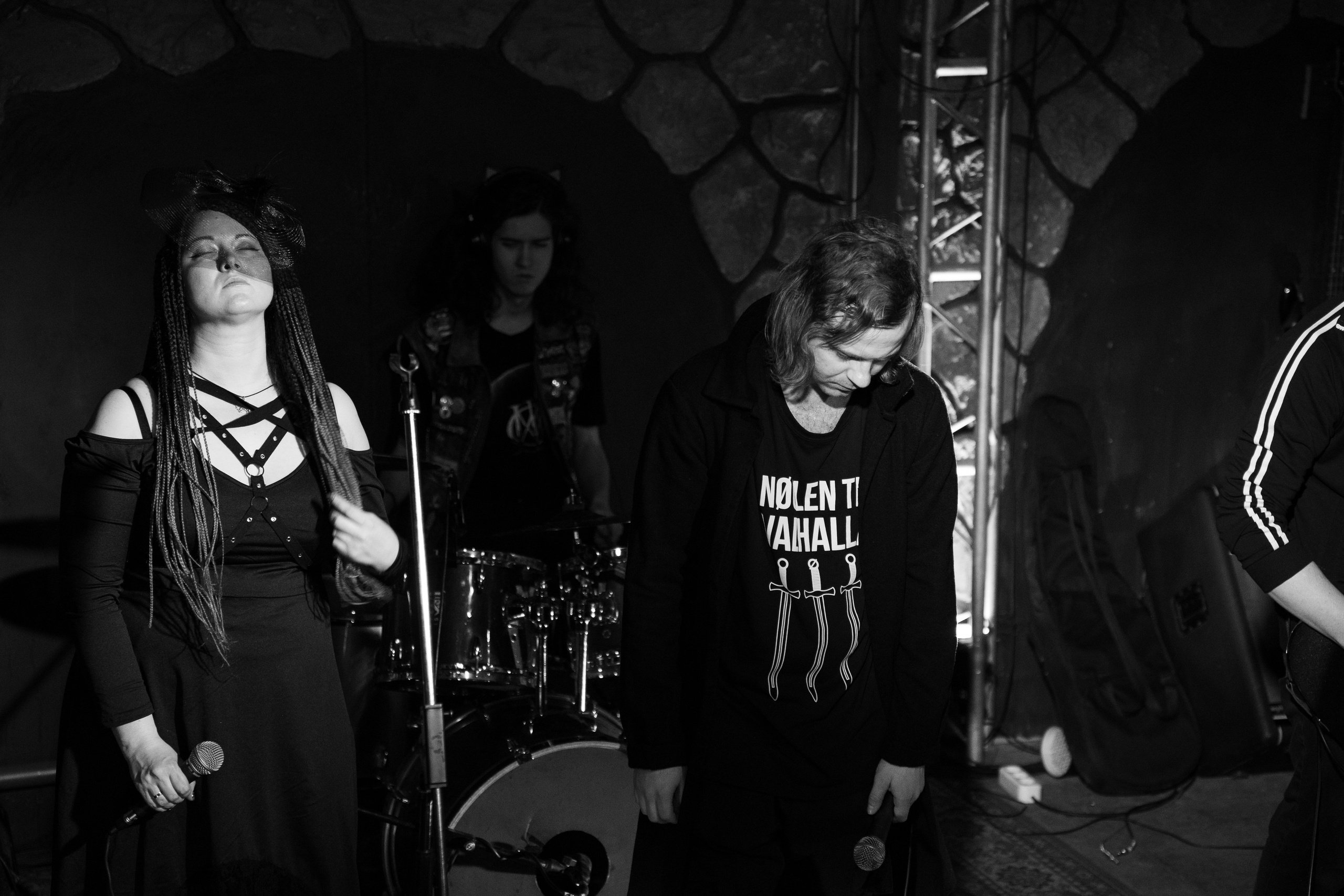 Ночь На Земле|Нора, Псков. Концертный и репортажный фотограф в Санкт-Петербурге Слава Пахомов