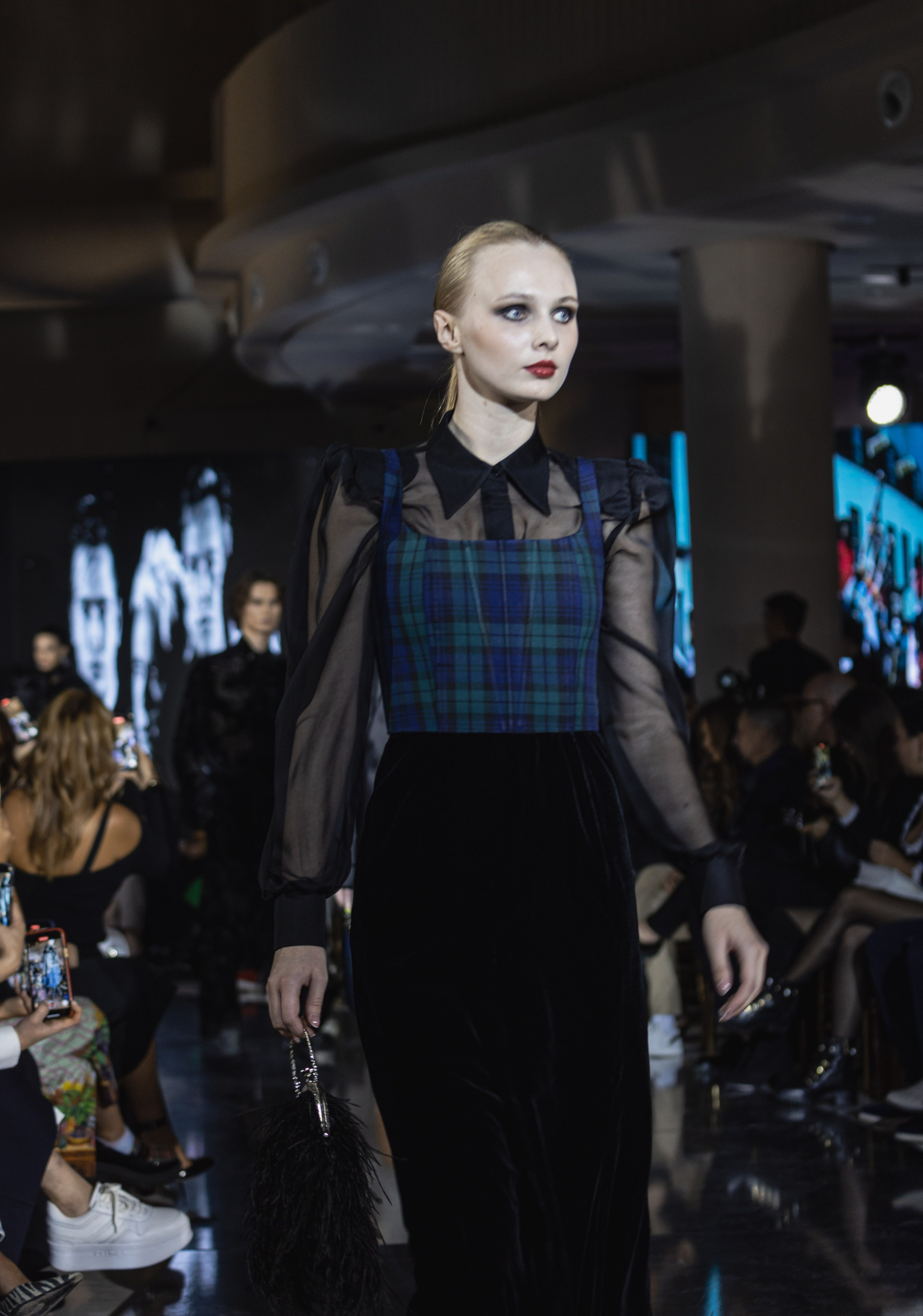 Visa Fashion WEEK Almaty. Контент Фотограф в Алматы и мире Джантурина Динара