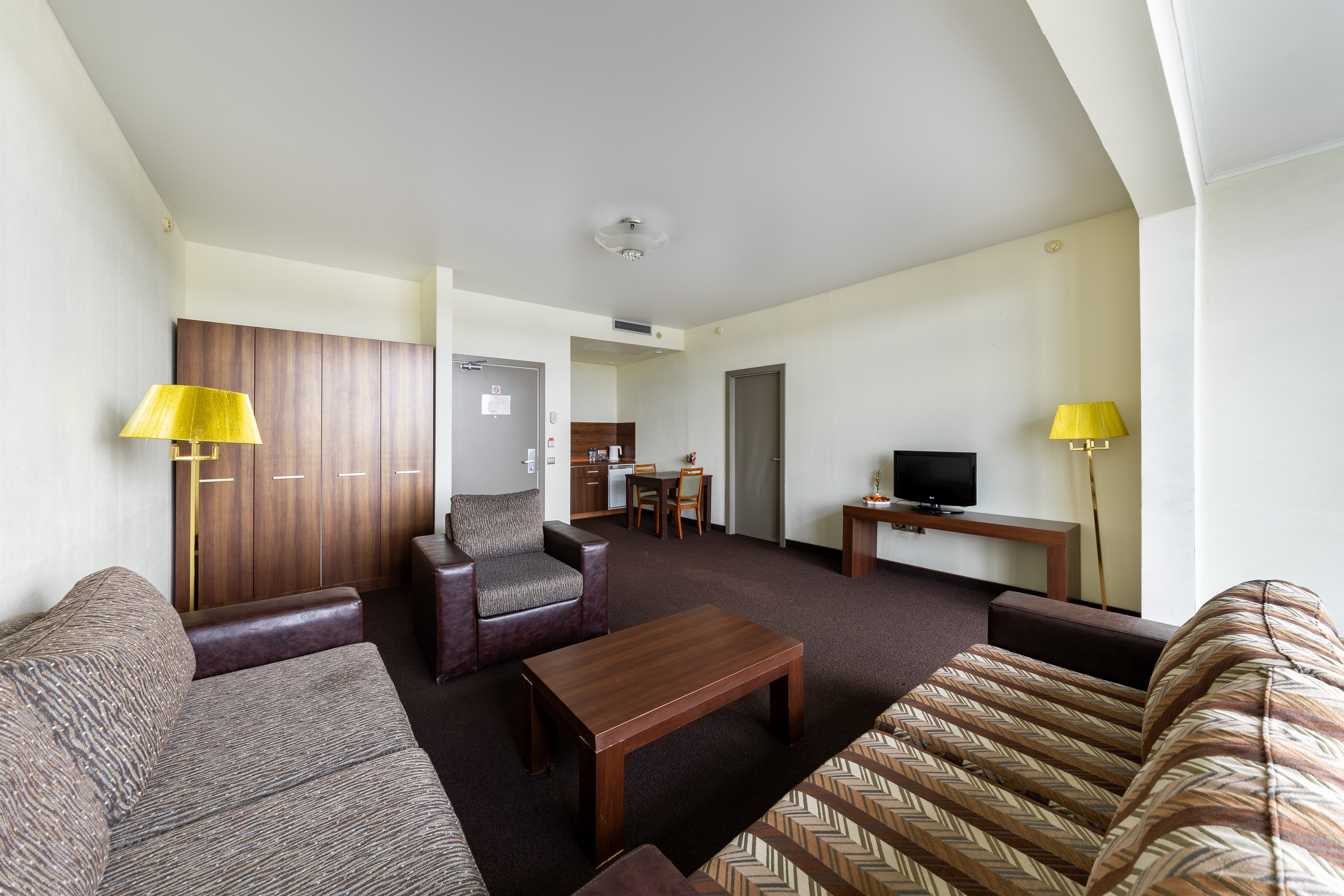 Отель «Золотой Затон» г. Астрахань. Интерьерный фотограф Рафаэль