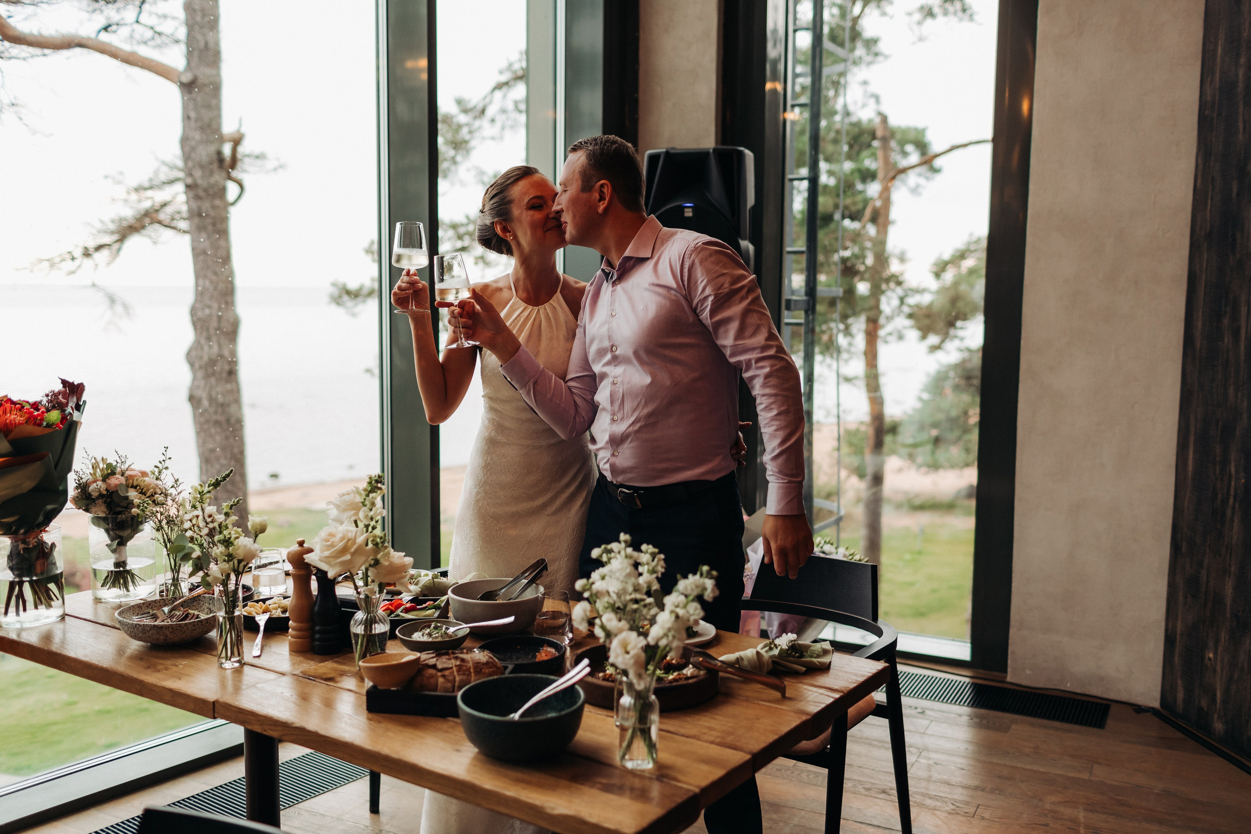 Кирилл и Олеся (Санкт-Петербург, Россия). Destination wedding photographer Peter Letu