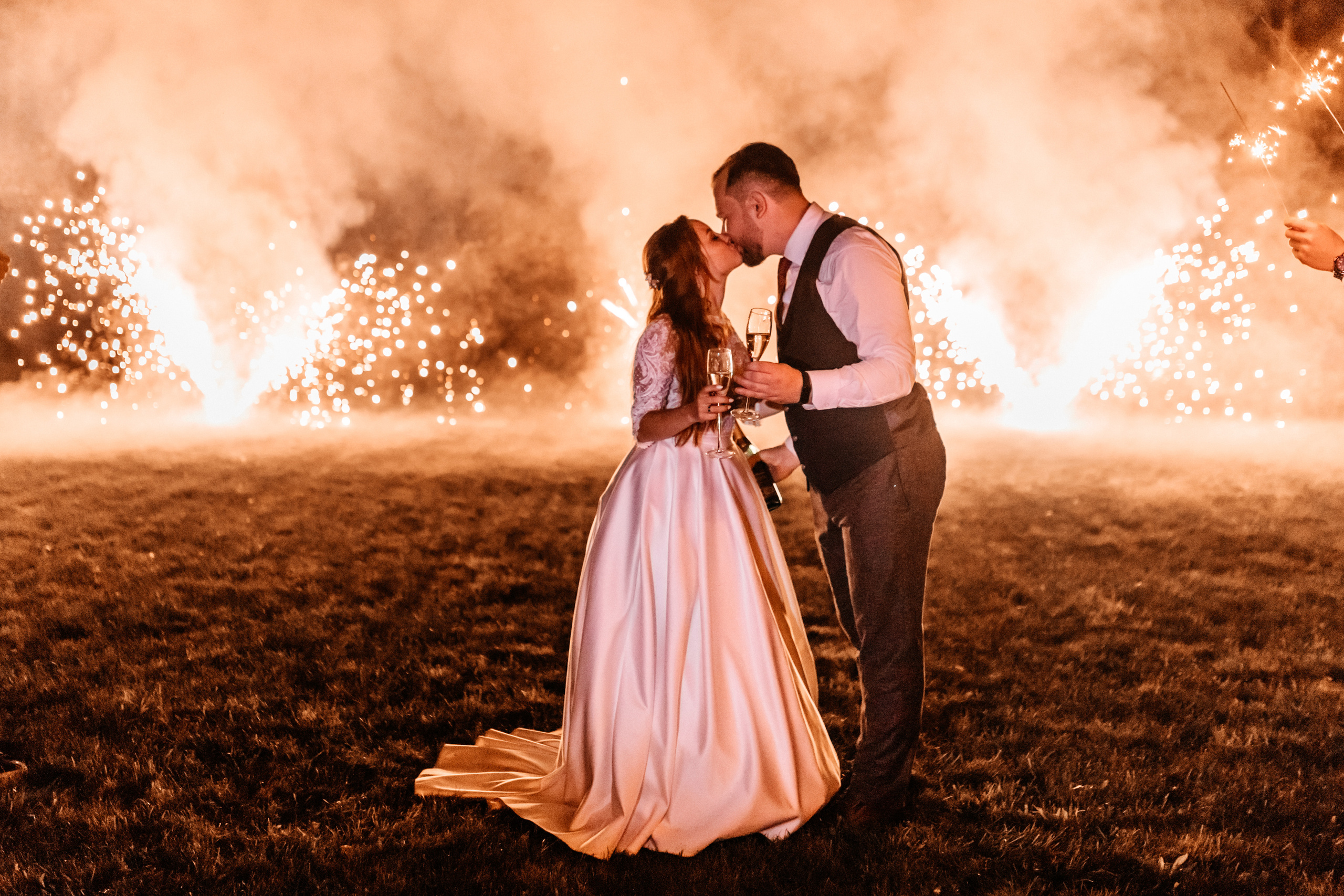 Маша и Дима • Свадебный день. Свадебный и семейный фотограф в Минске