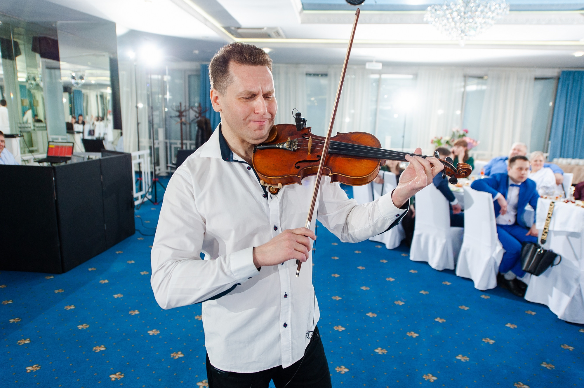 Свадебный и семейный фотограф в Омске Мормулев Михаил. Свадебный и семейный фотограф в Омске Мормулев Михаил