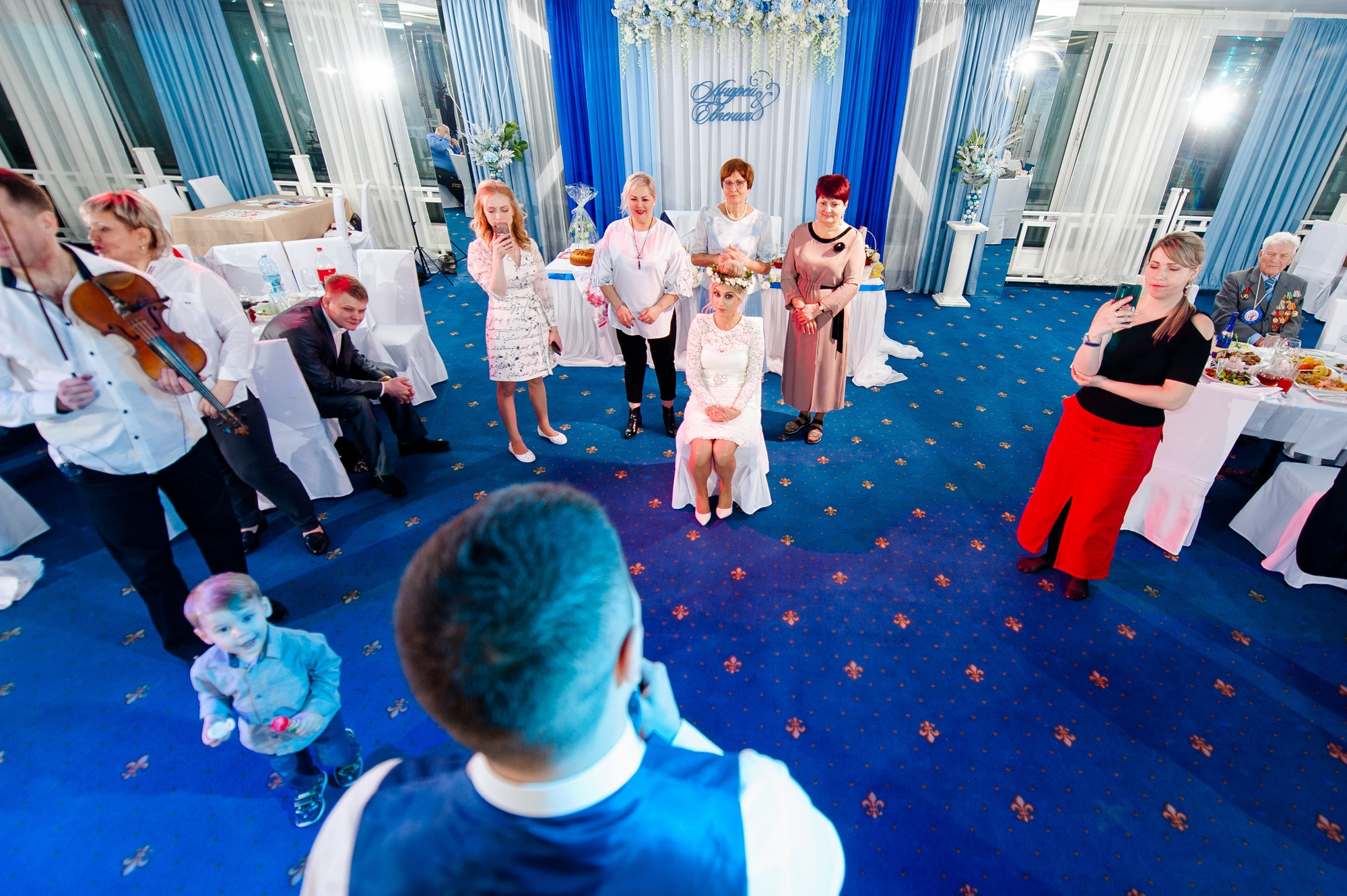 Свадебный и семейный фотограф в Омске Мормулев Михаил. Свадебный и семейный фотограф в Омске Мормулев Михаил